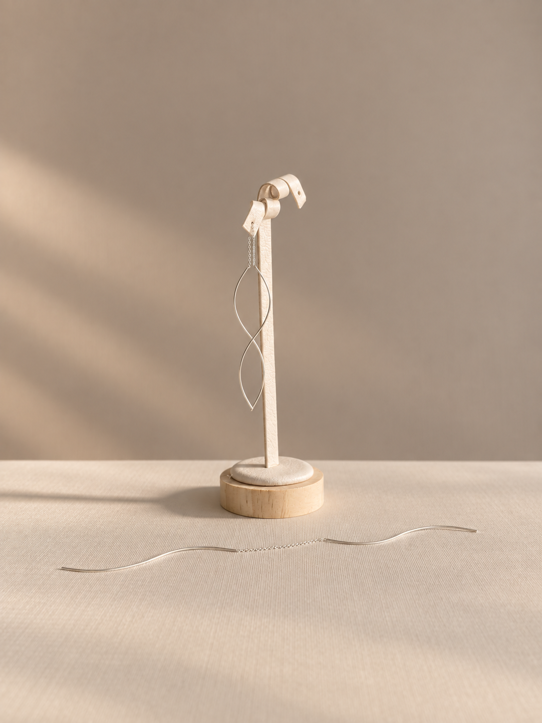 Flow Threader Earrings - NAM11