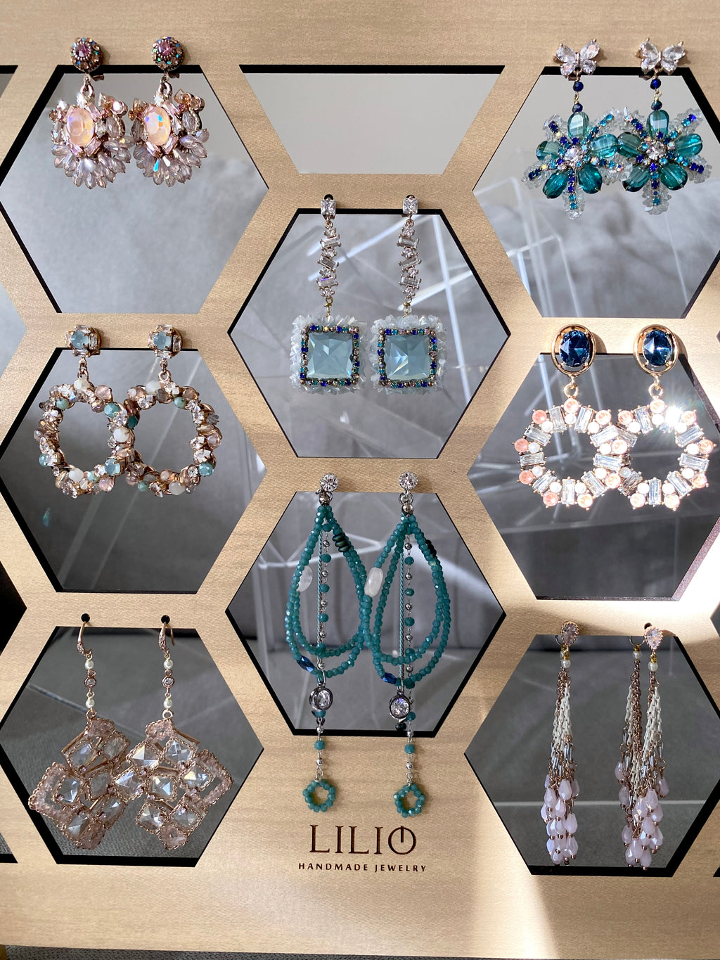 Display 14