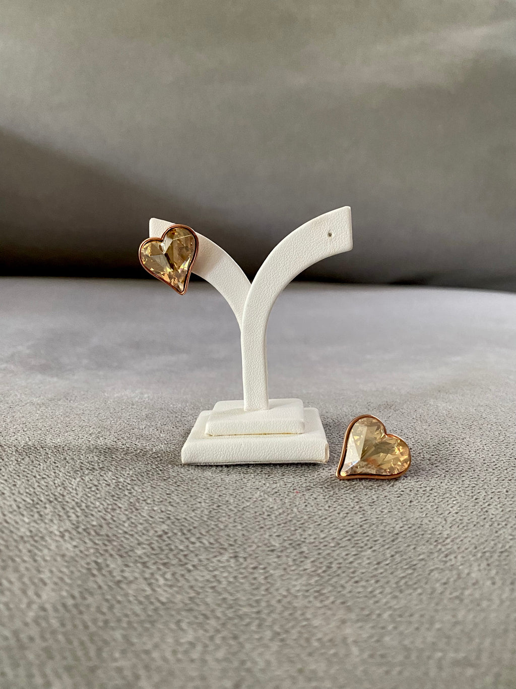 Swarovski Heart Stud Earrings - Golden shadow