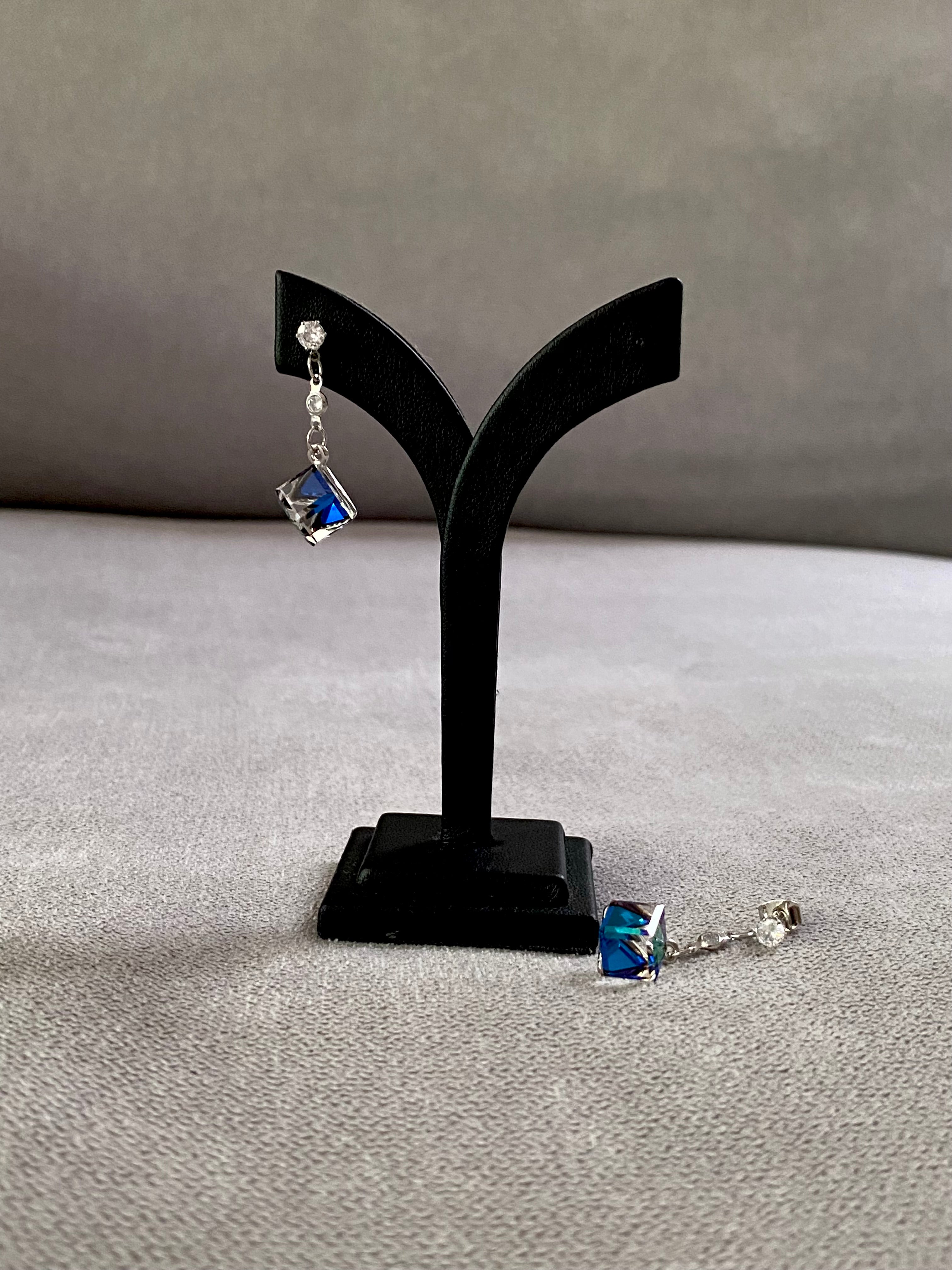 Swarovski Drop Earrings (3 colors)