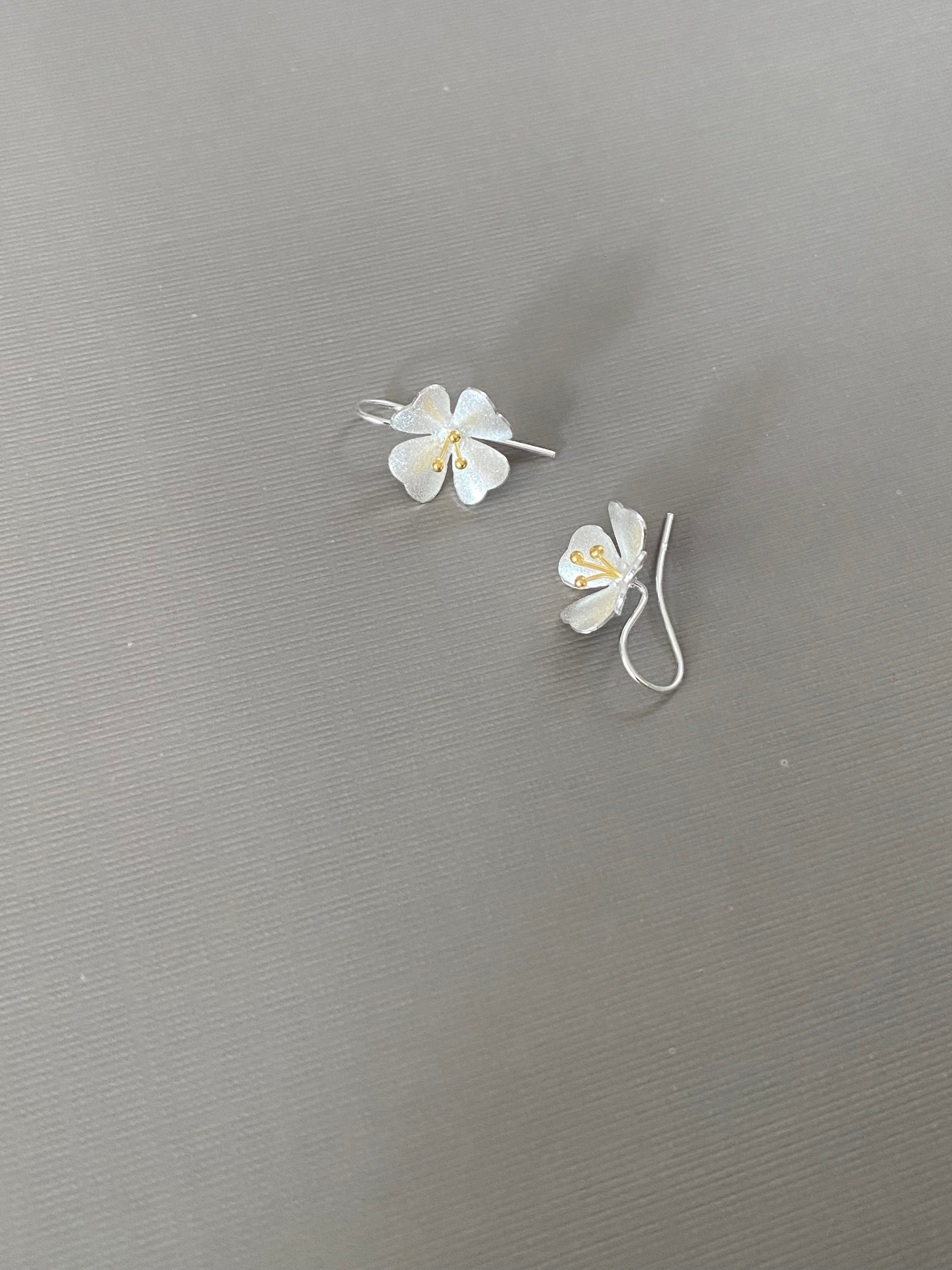 Flower Drop Earrings