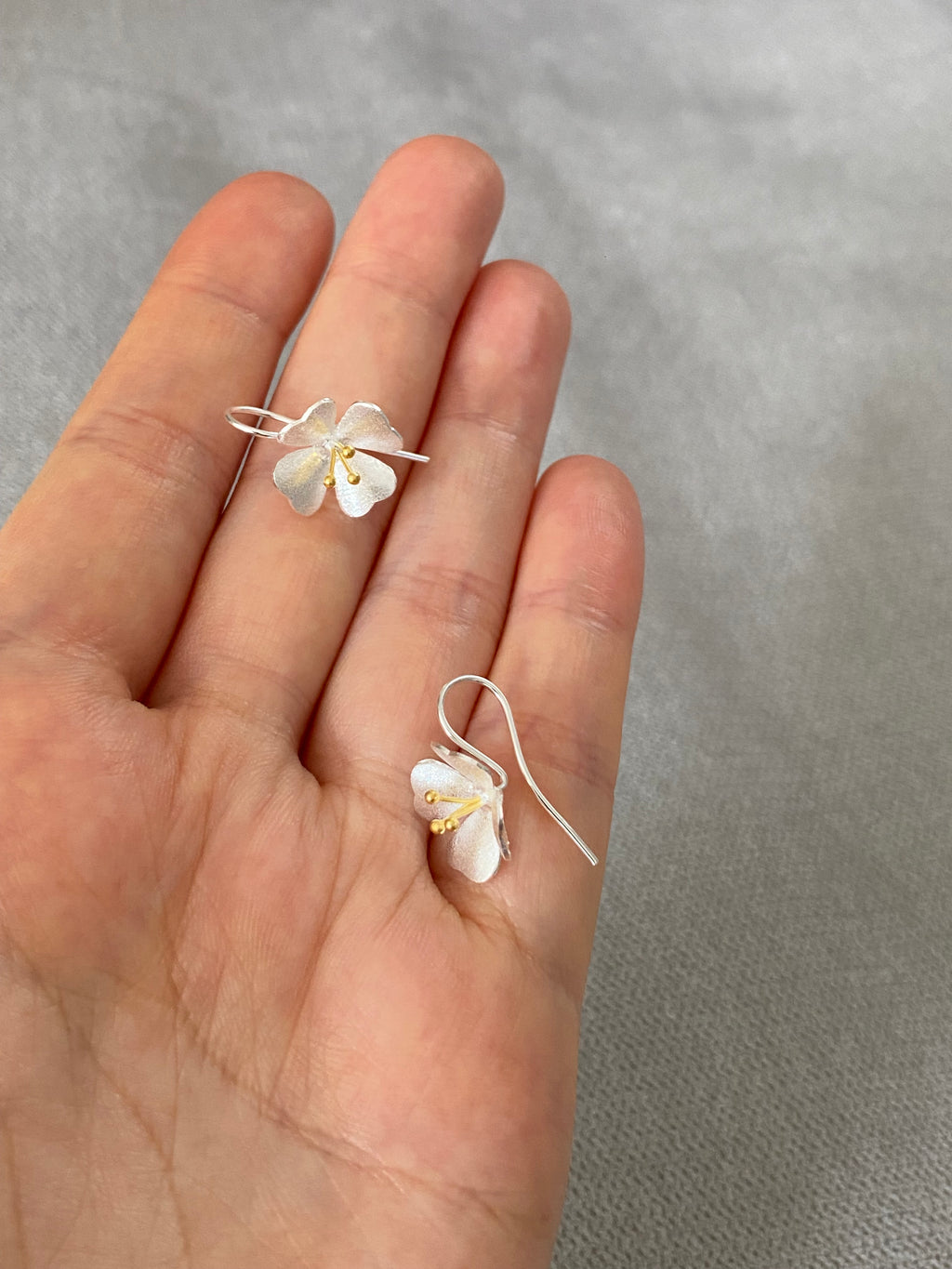 Flower Drop Earrings