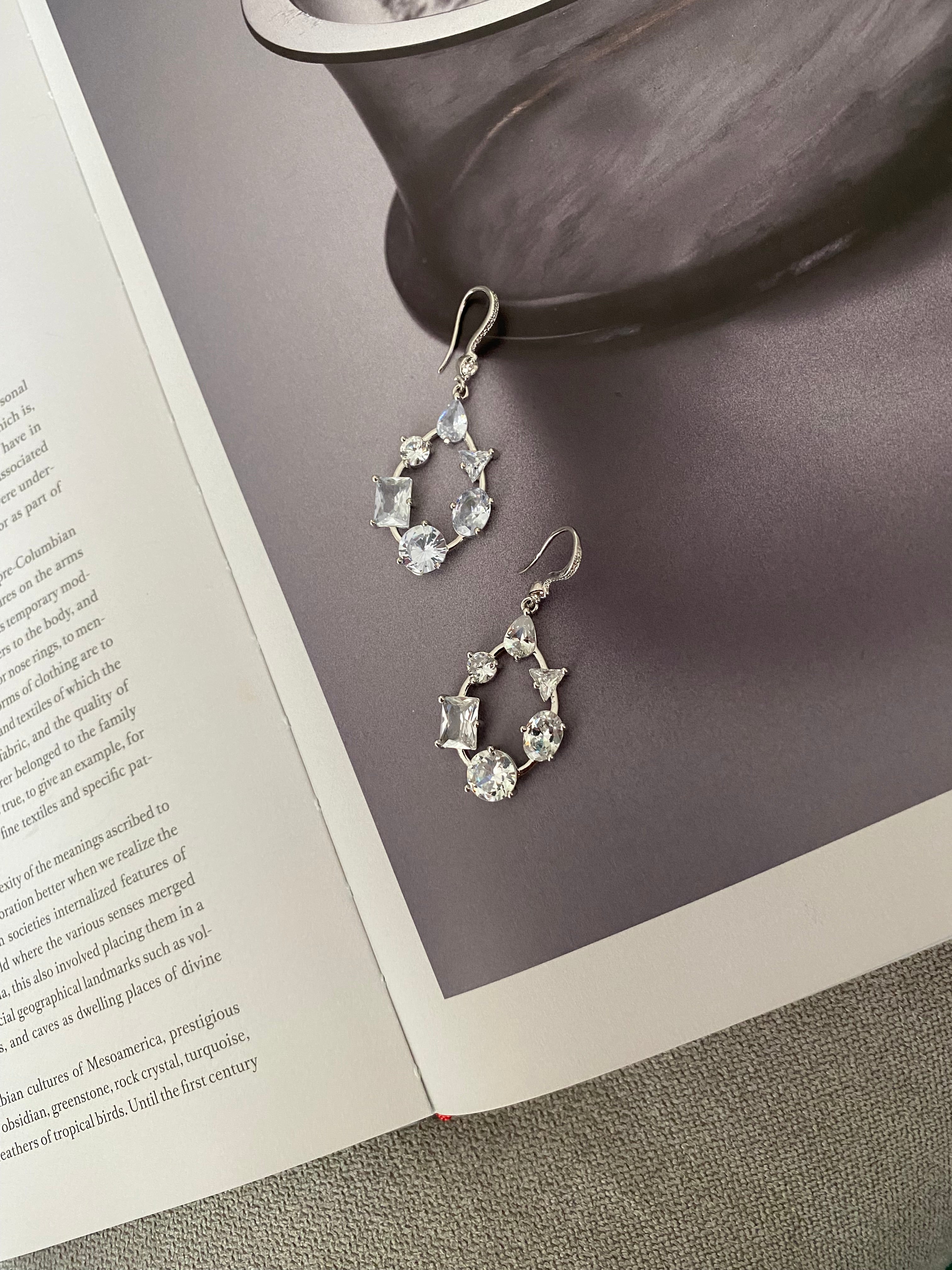 AUR108F16 (2 colours)