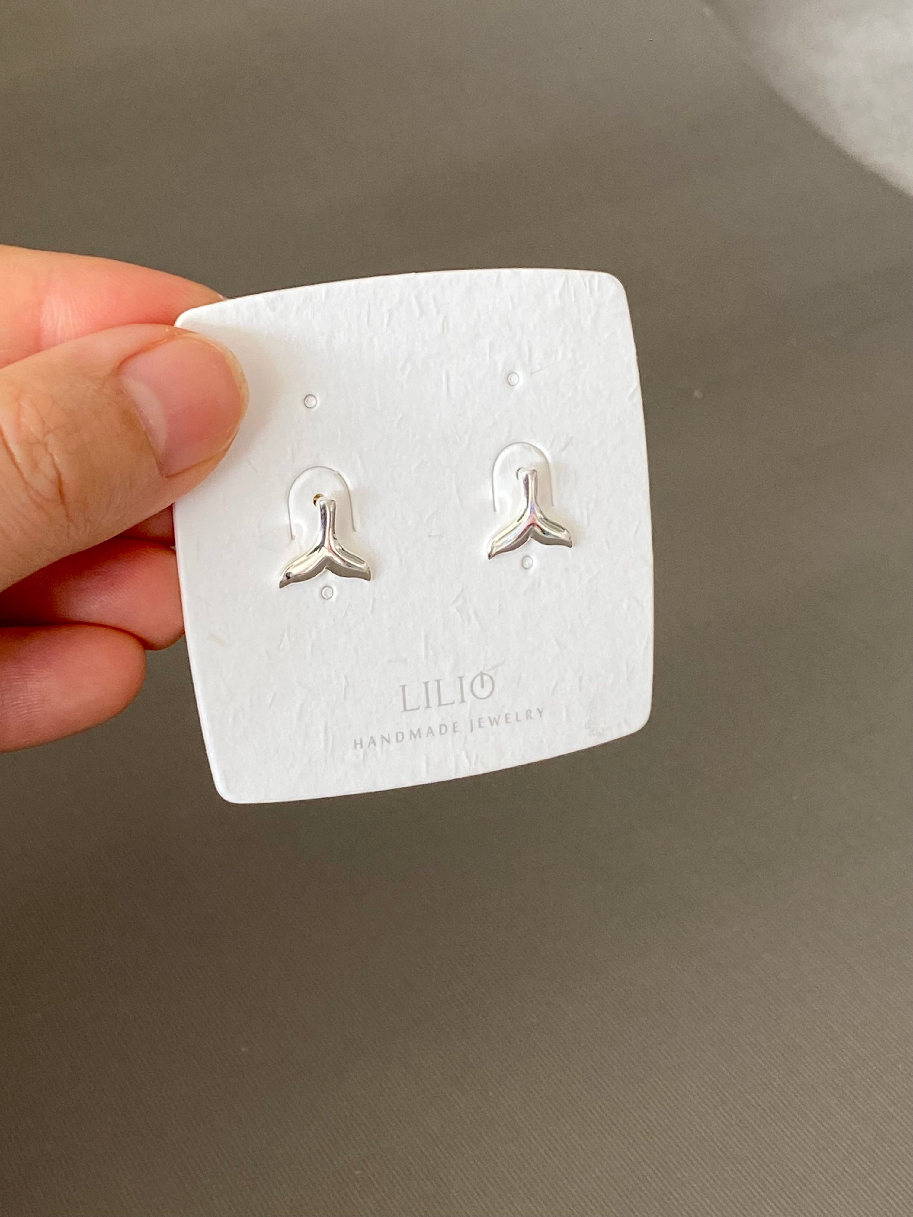 Fish Tail Stud Earrings