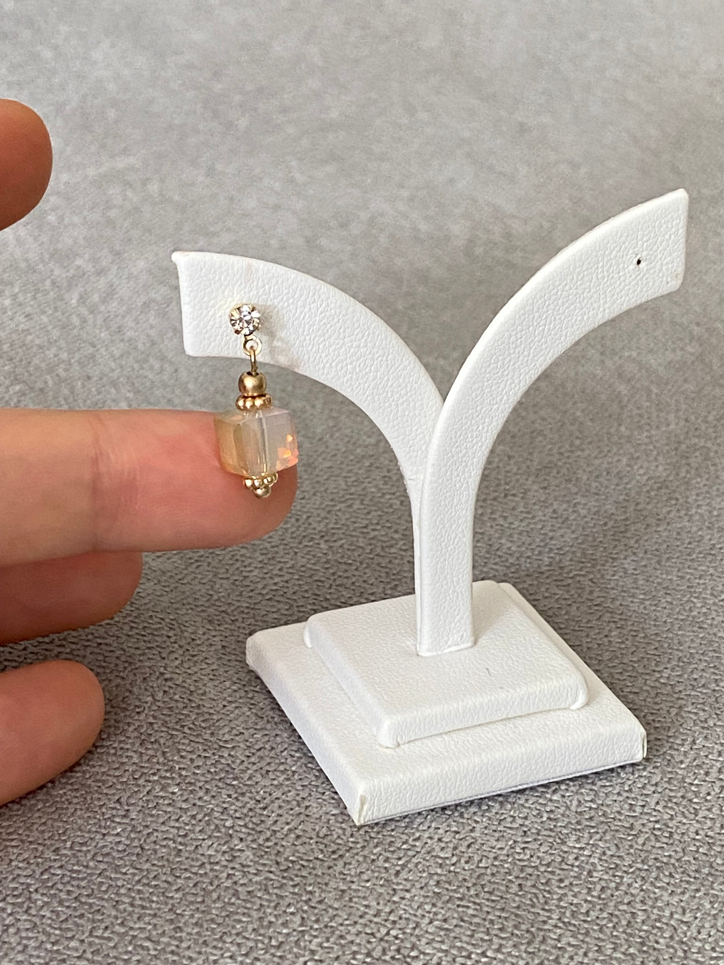 EST67F11 (3 colours)