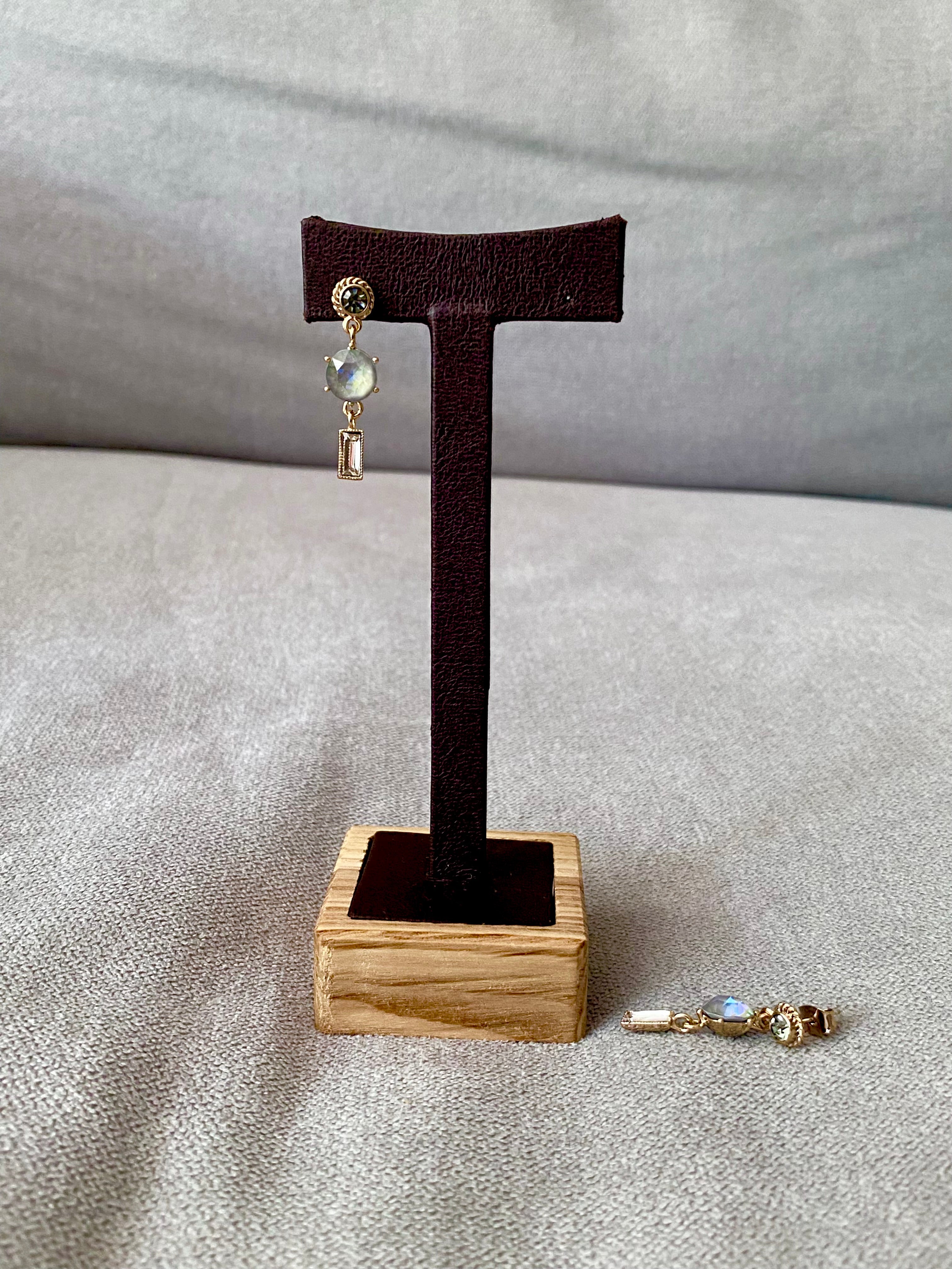 RIN73F13 (2 colours)