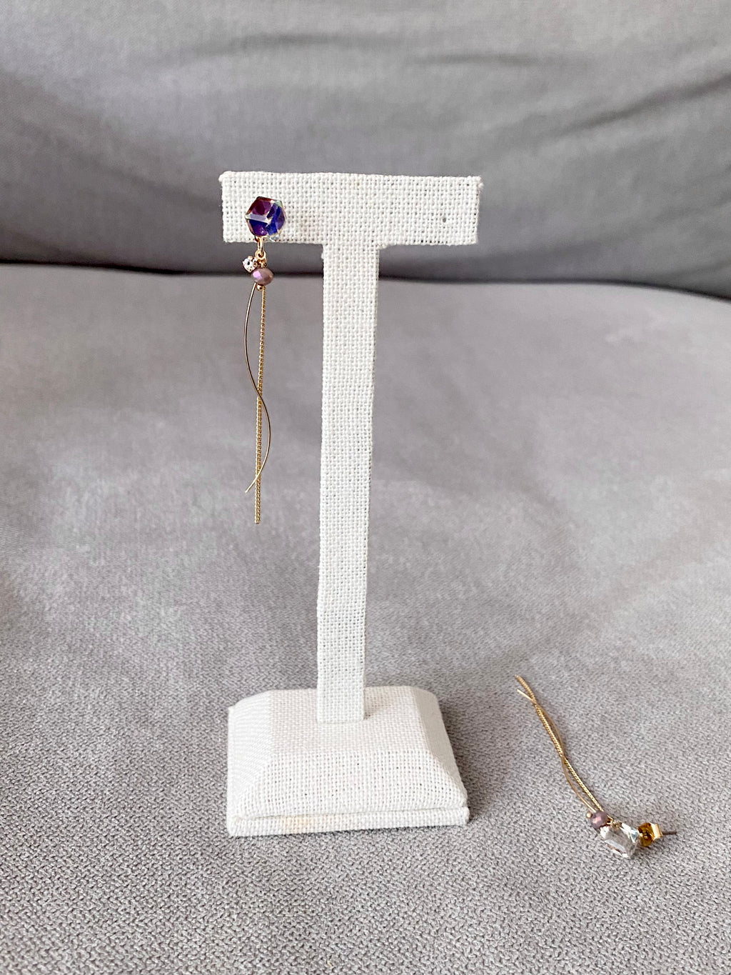 AUR114F13 (2 colours)