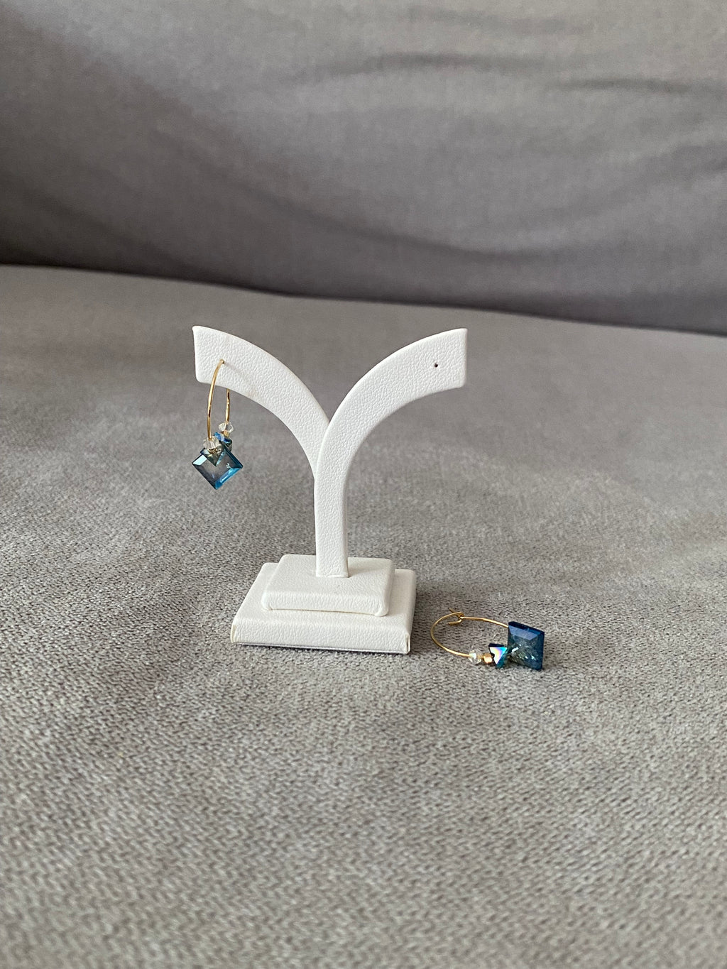 EST66F12 (2 colours)