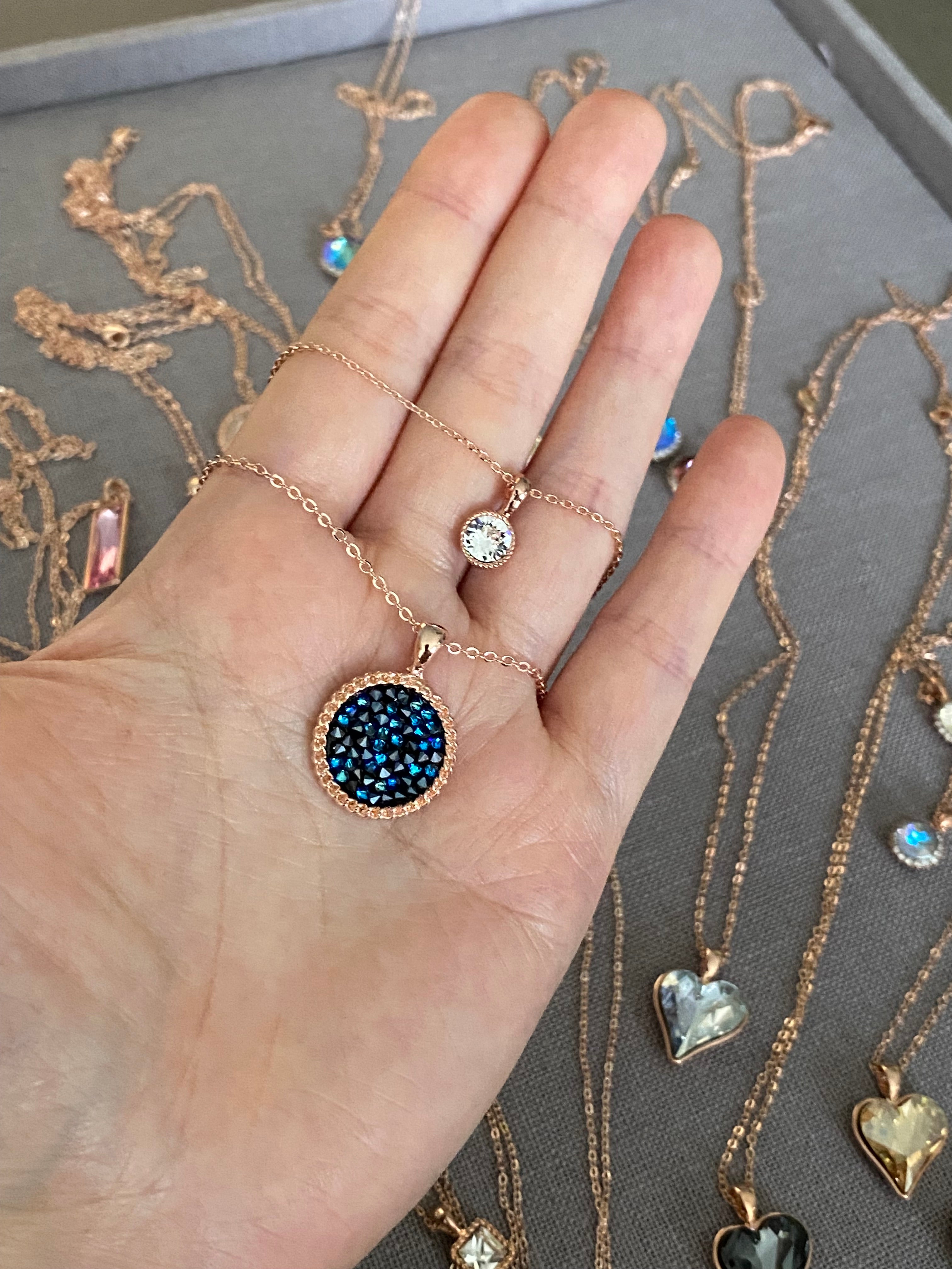 Swarovski Layered Round Pendant Necklace Set