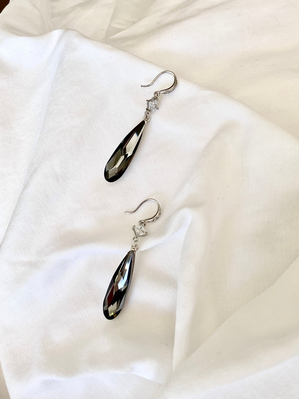 SWA89F42 (4 colours)