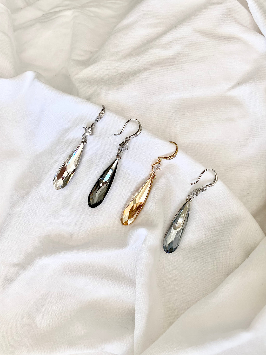 SWA89F42 (4 colours)