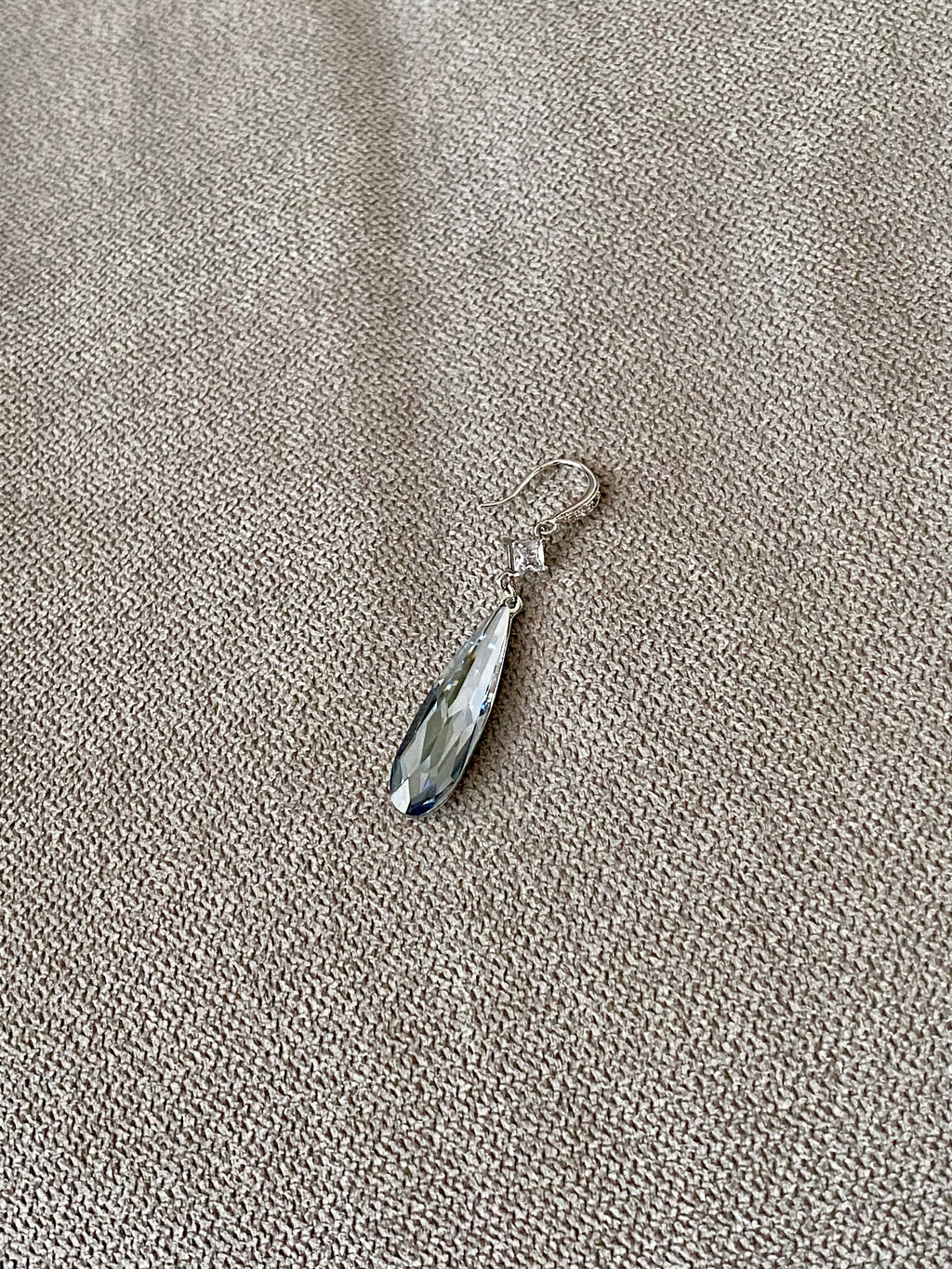 SWA89F42 (4 colours)