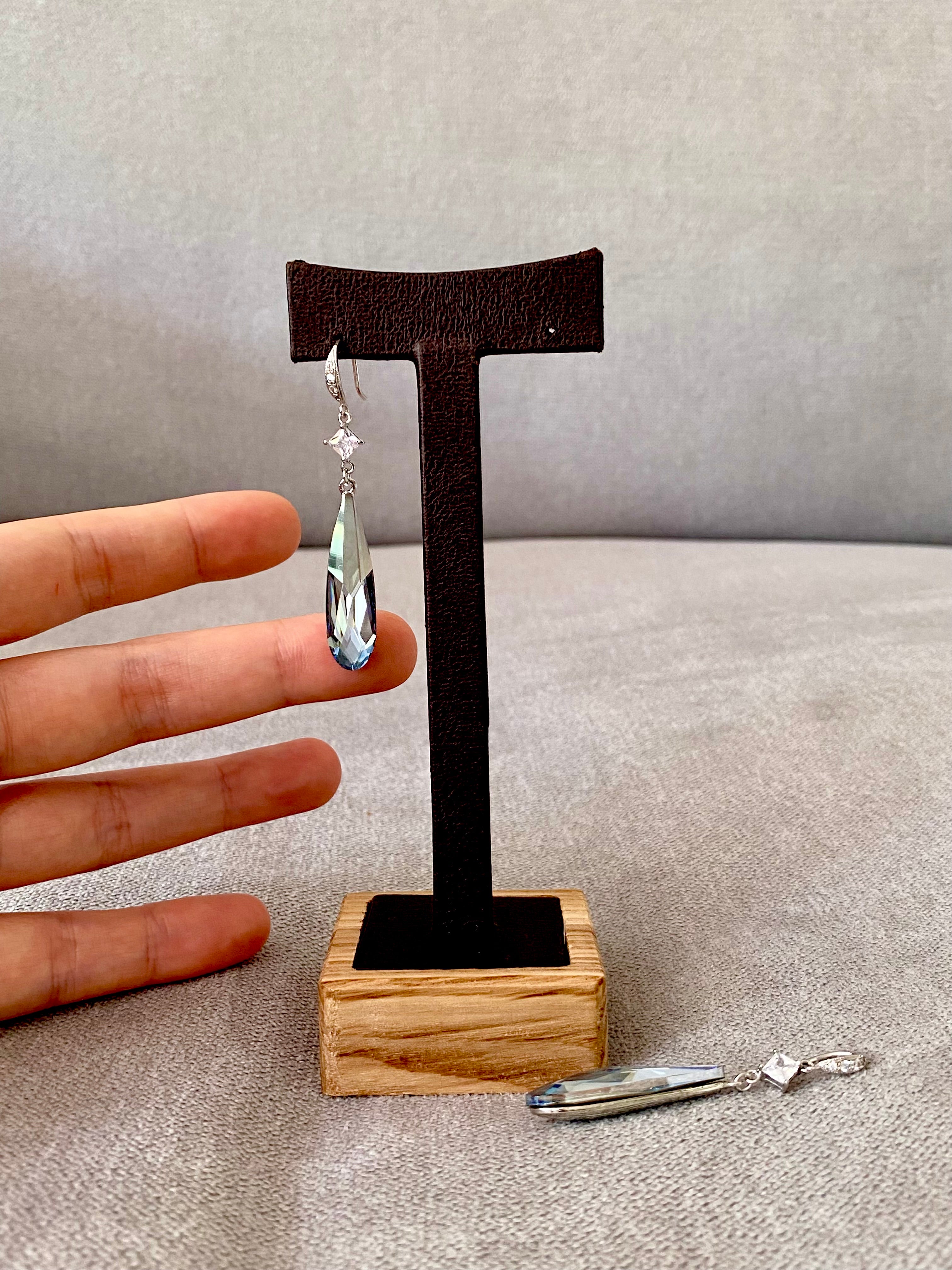 SWA89F42 (4 colours)