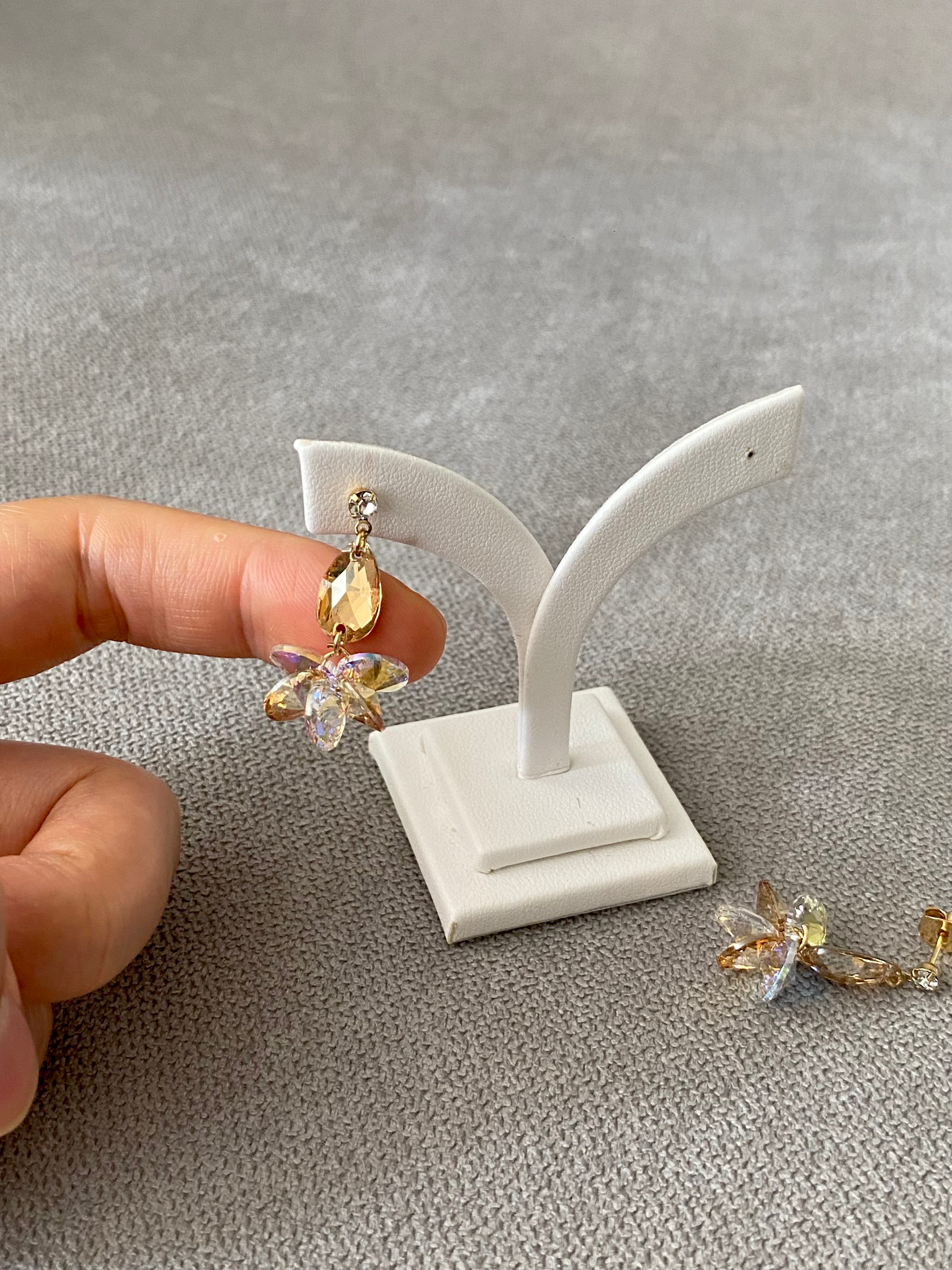 SWA121F23 (3 colours)