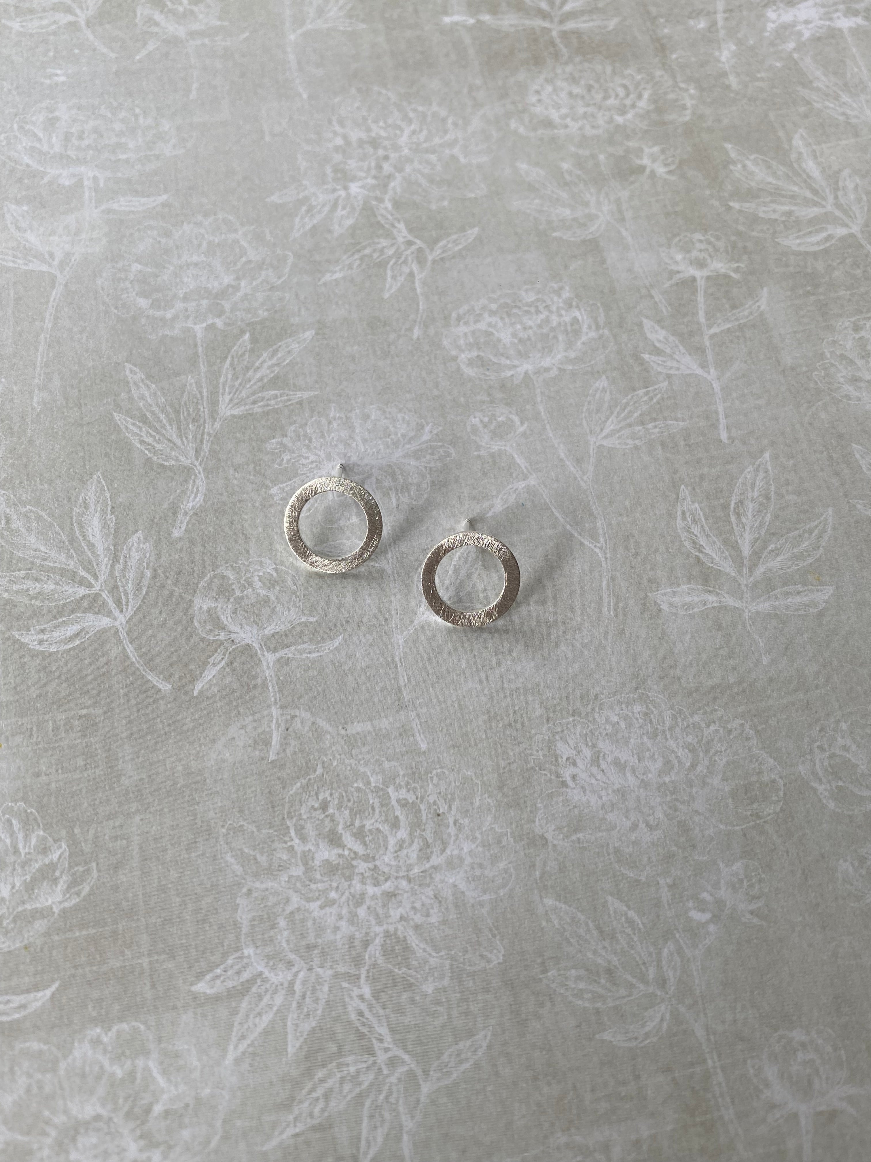 Circular Stud Earrings (2 sizes)