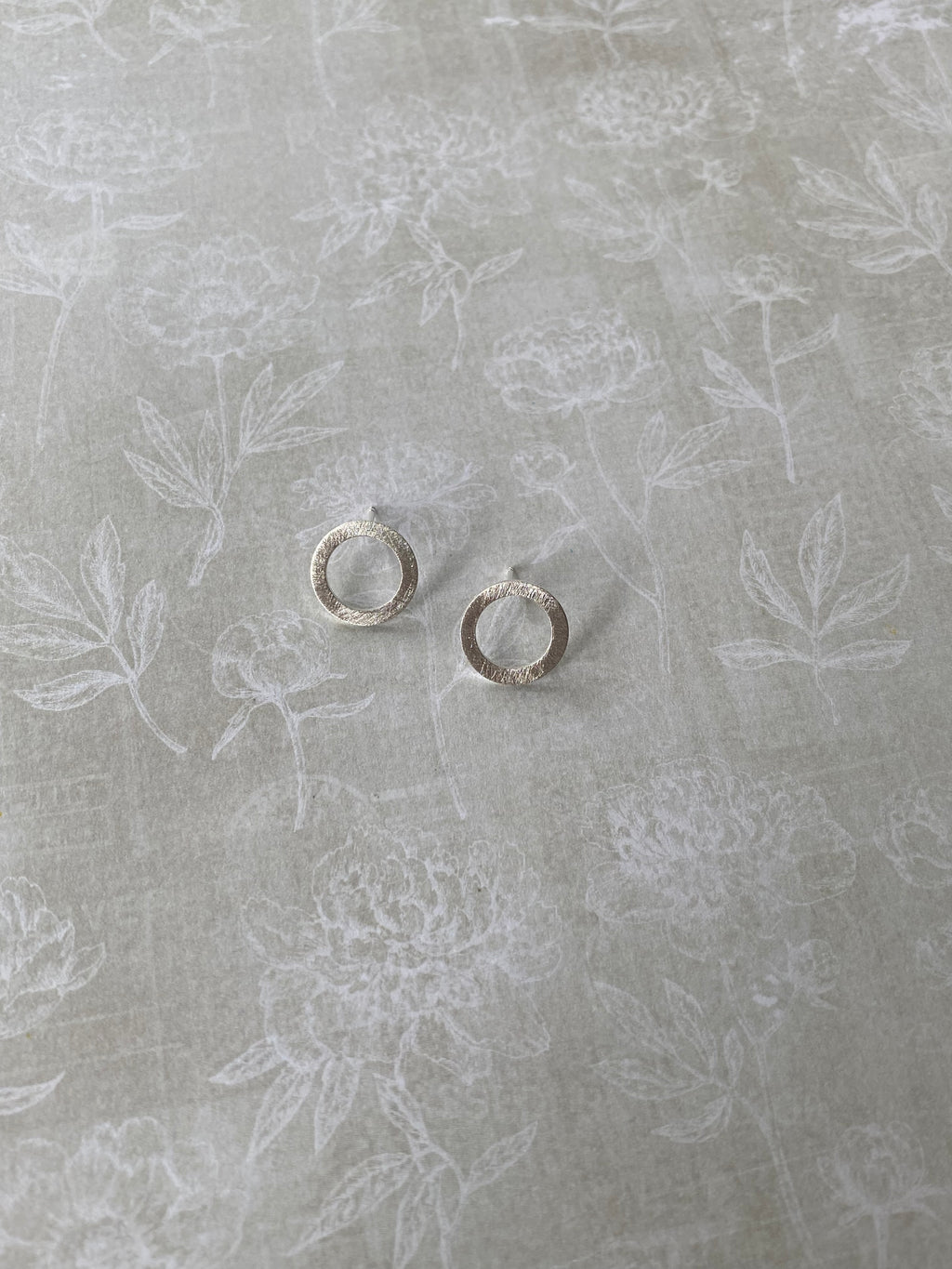 Circular Stud Earrings (2 sizes)