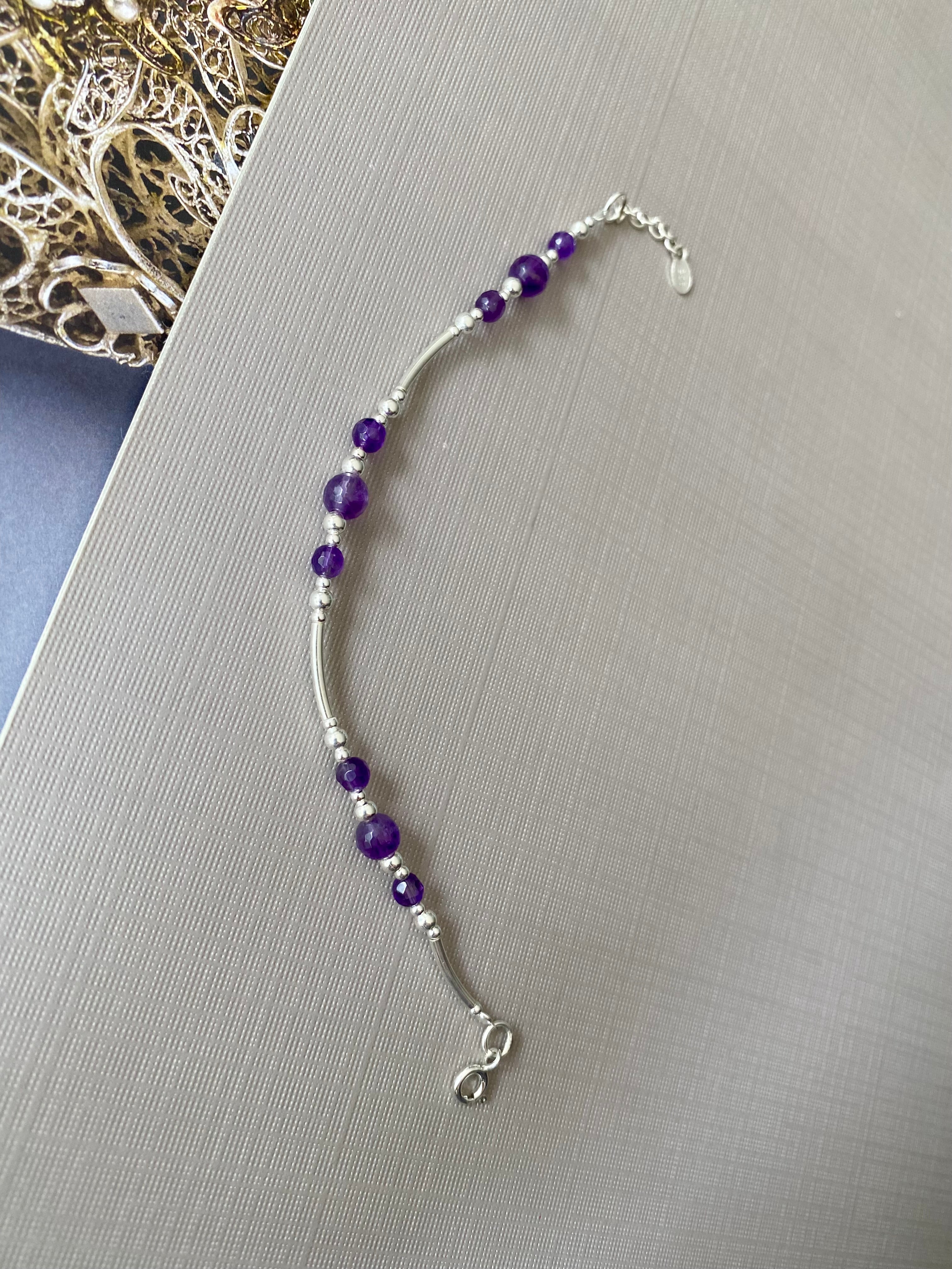 Amethyst Bead Bracelet