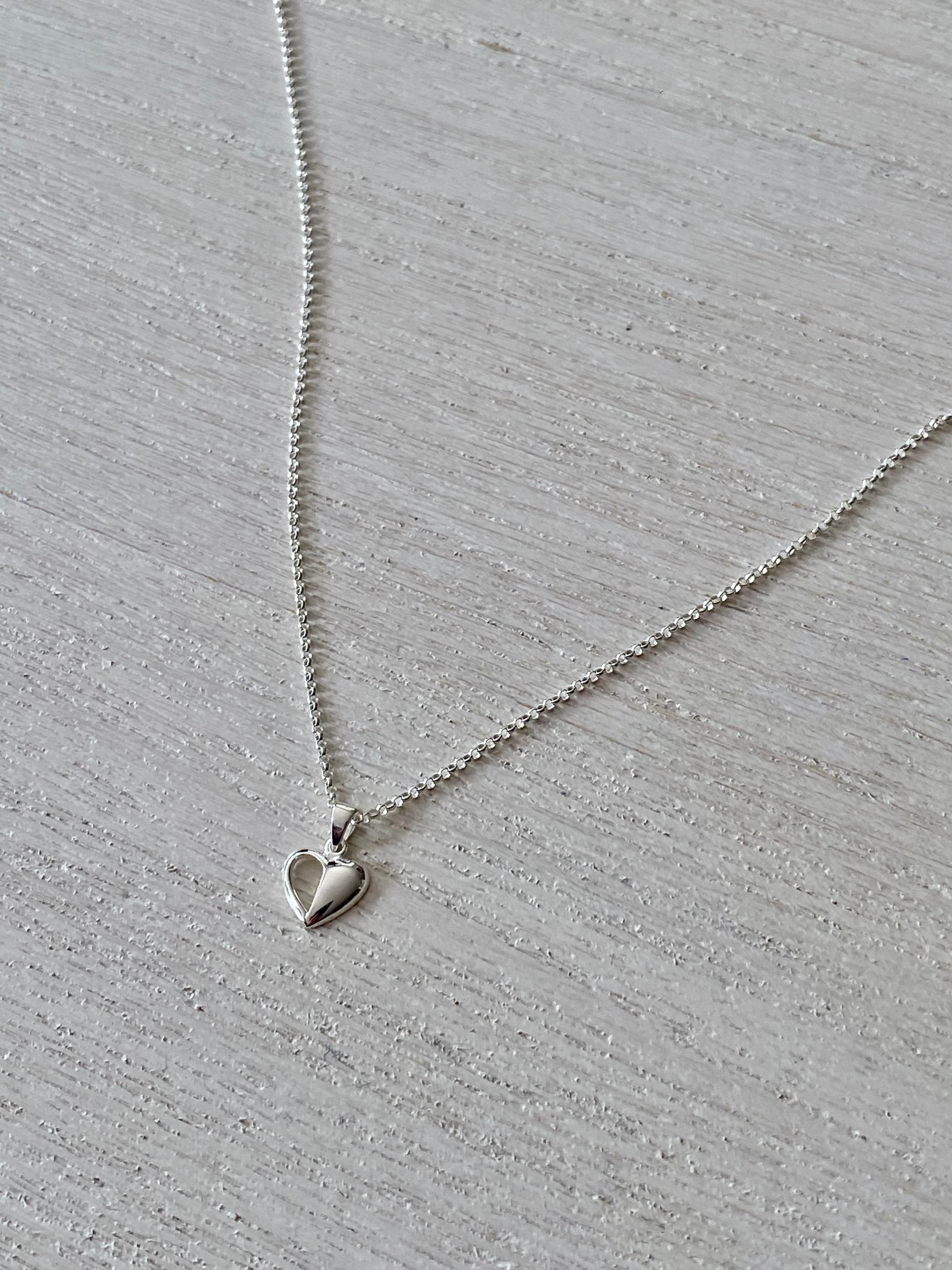 Small Heart Pendant Necklace
