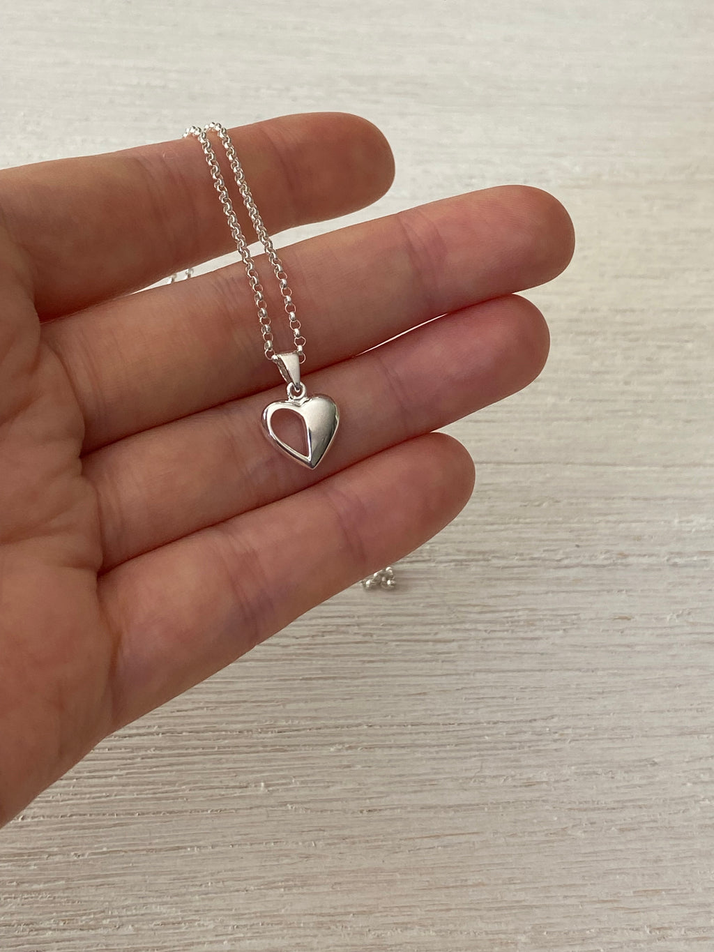 Small Heart Pendant Necklace