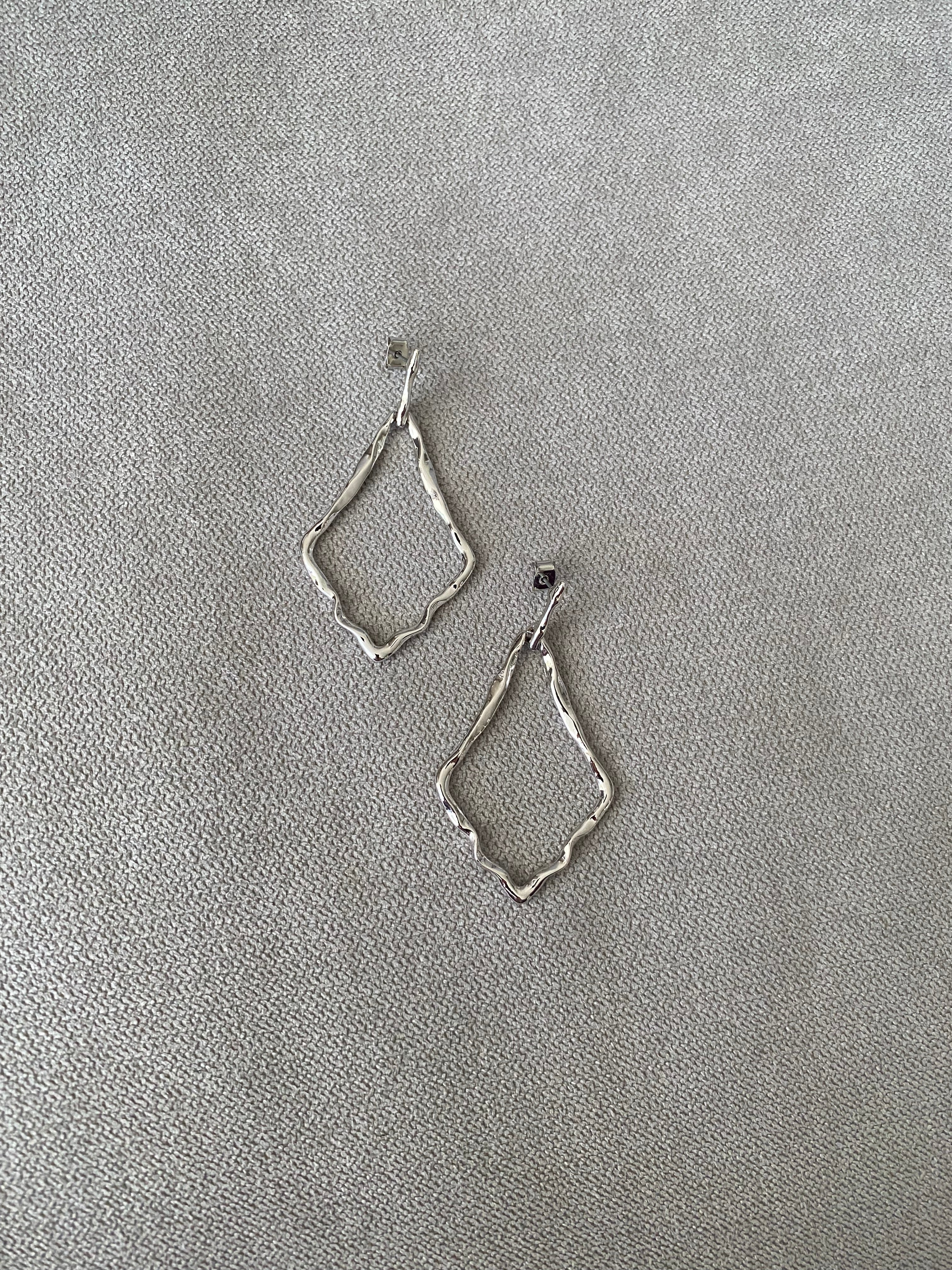 LIV150F14 (2 colours) New color!