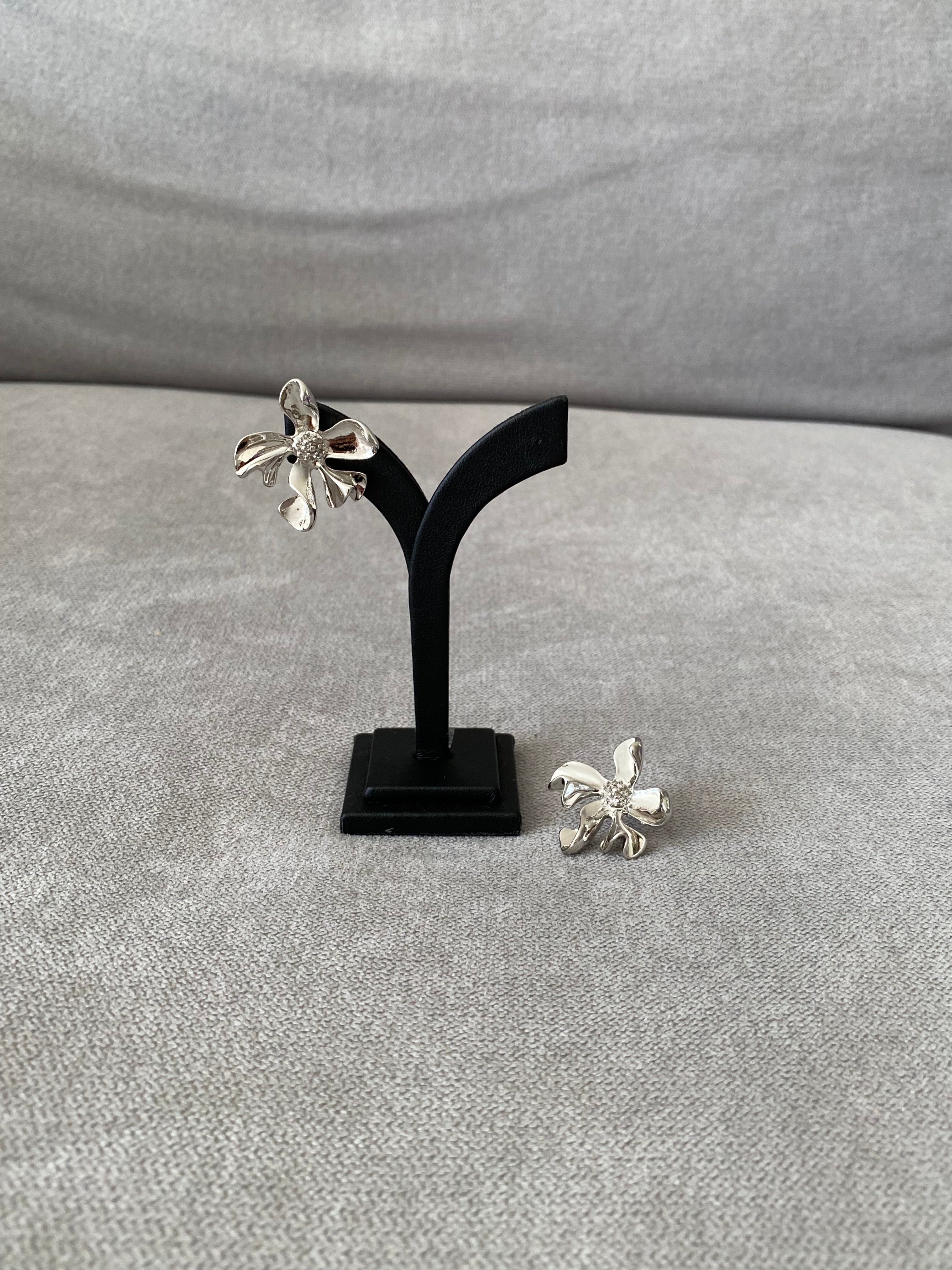 LIV229F12 (2 colours)