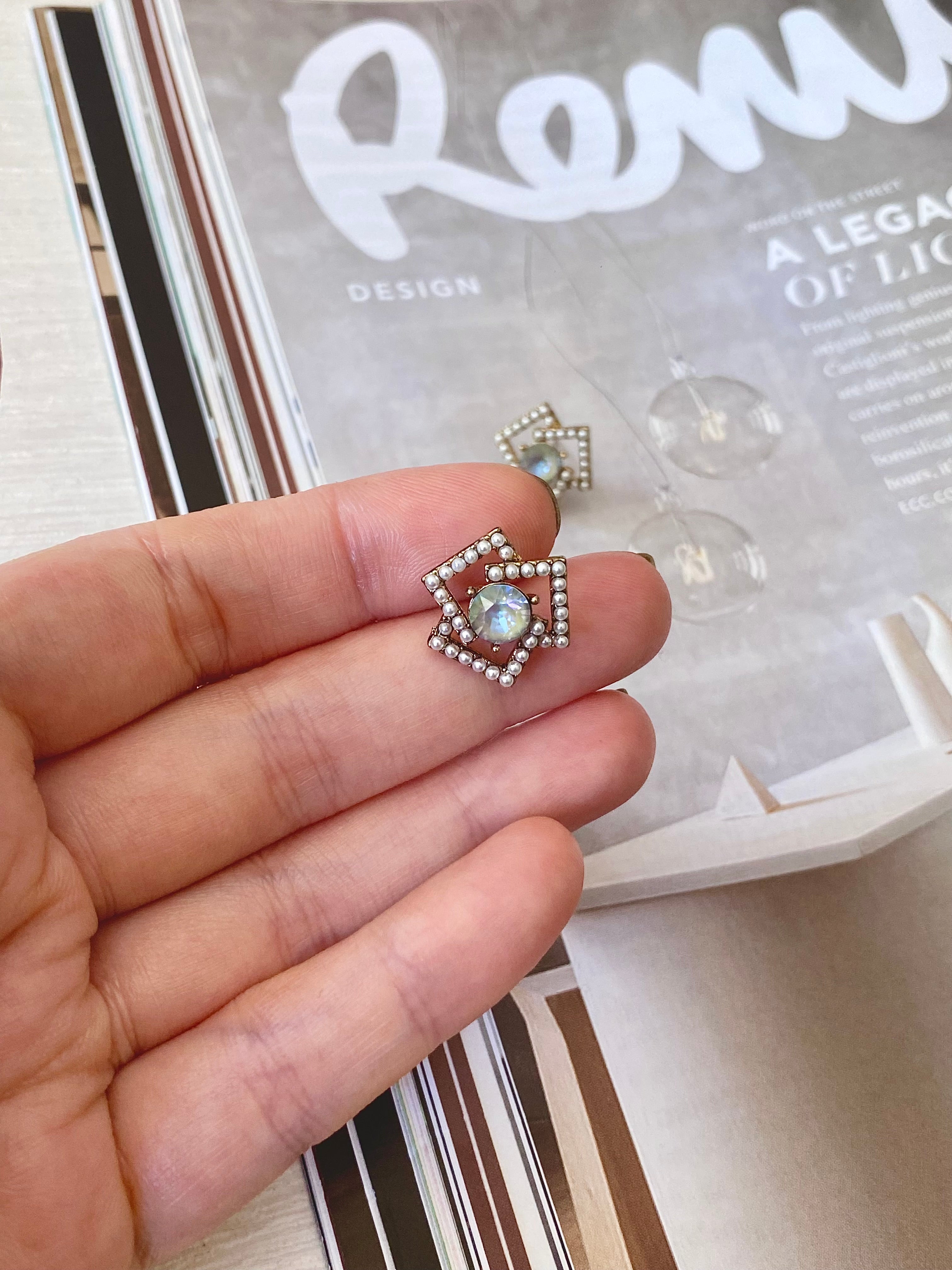 RIN74F13 (2 colours)