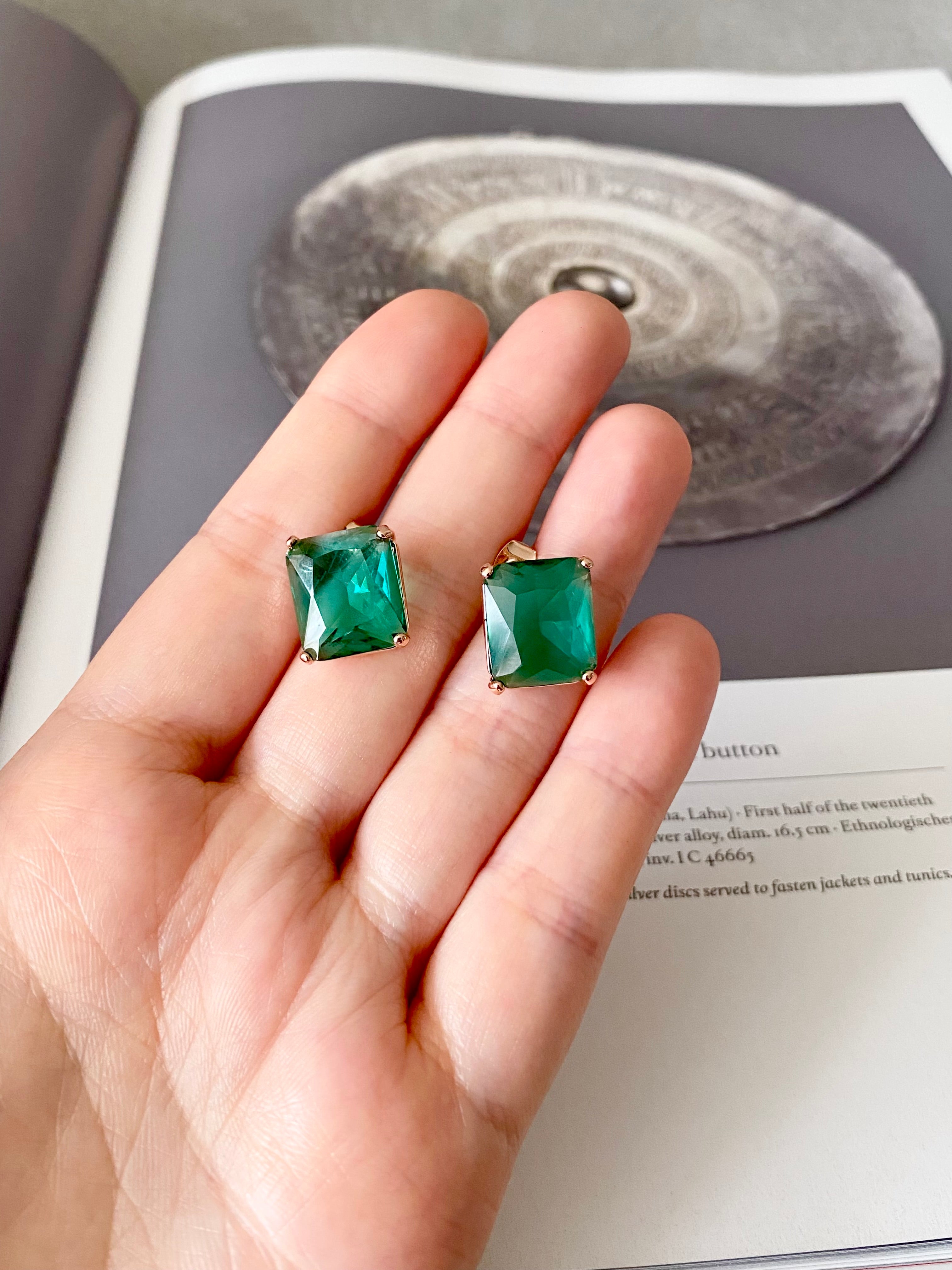 AUR88F12 (3 colours)