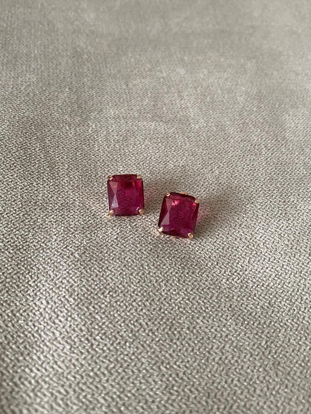 AUR88F12 (3 colours)