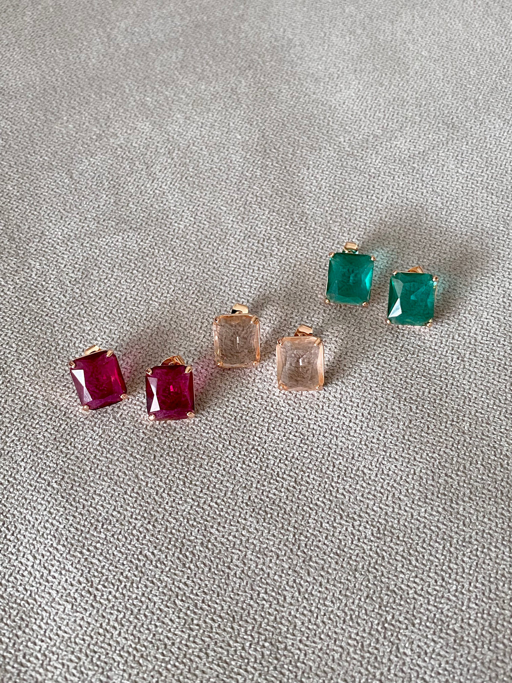 AUR88F12 (3 colours)