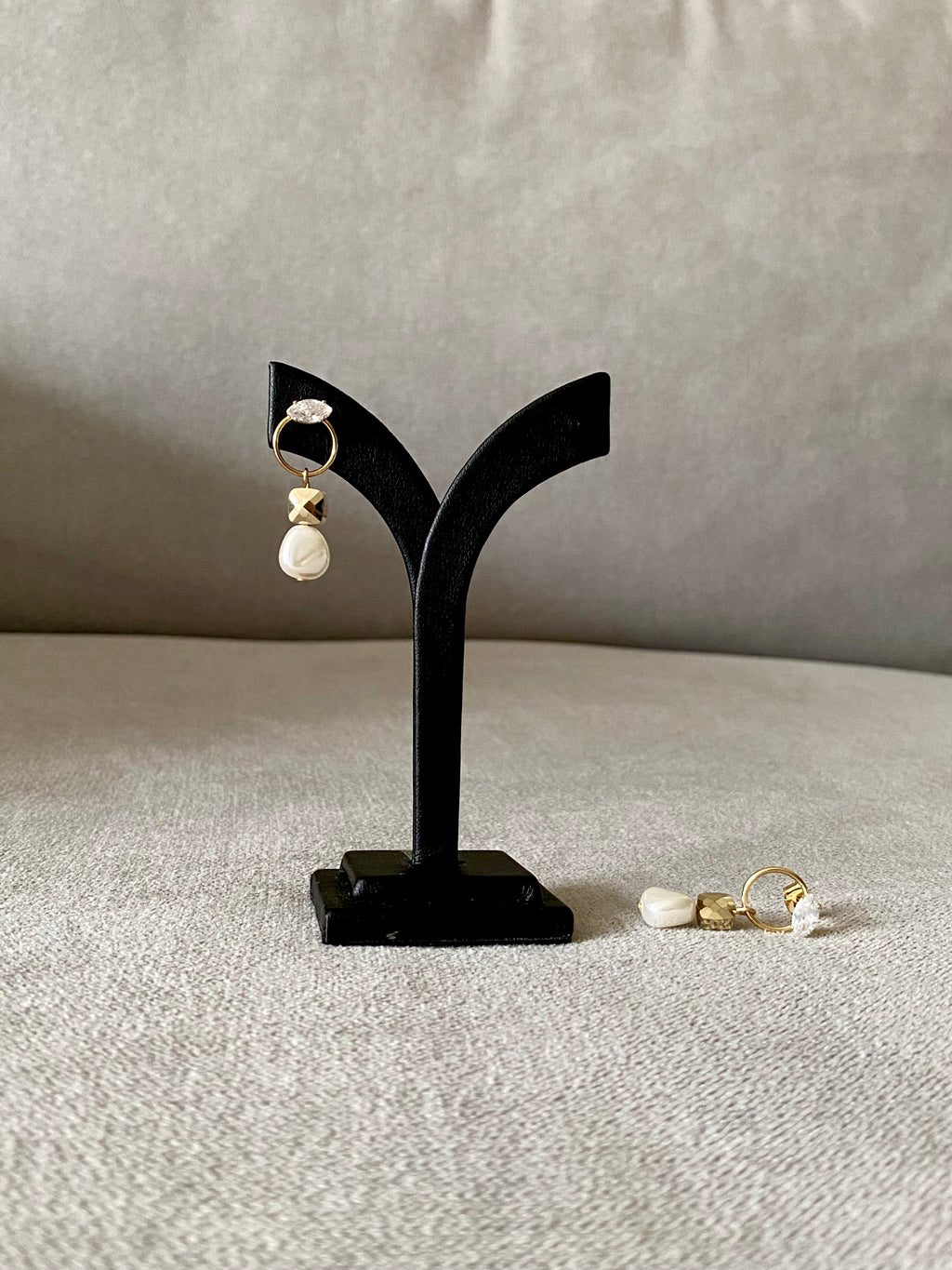 EST58F12 (2 colours)