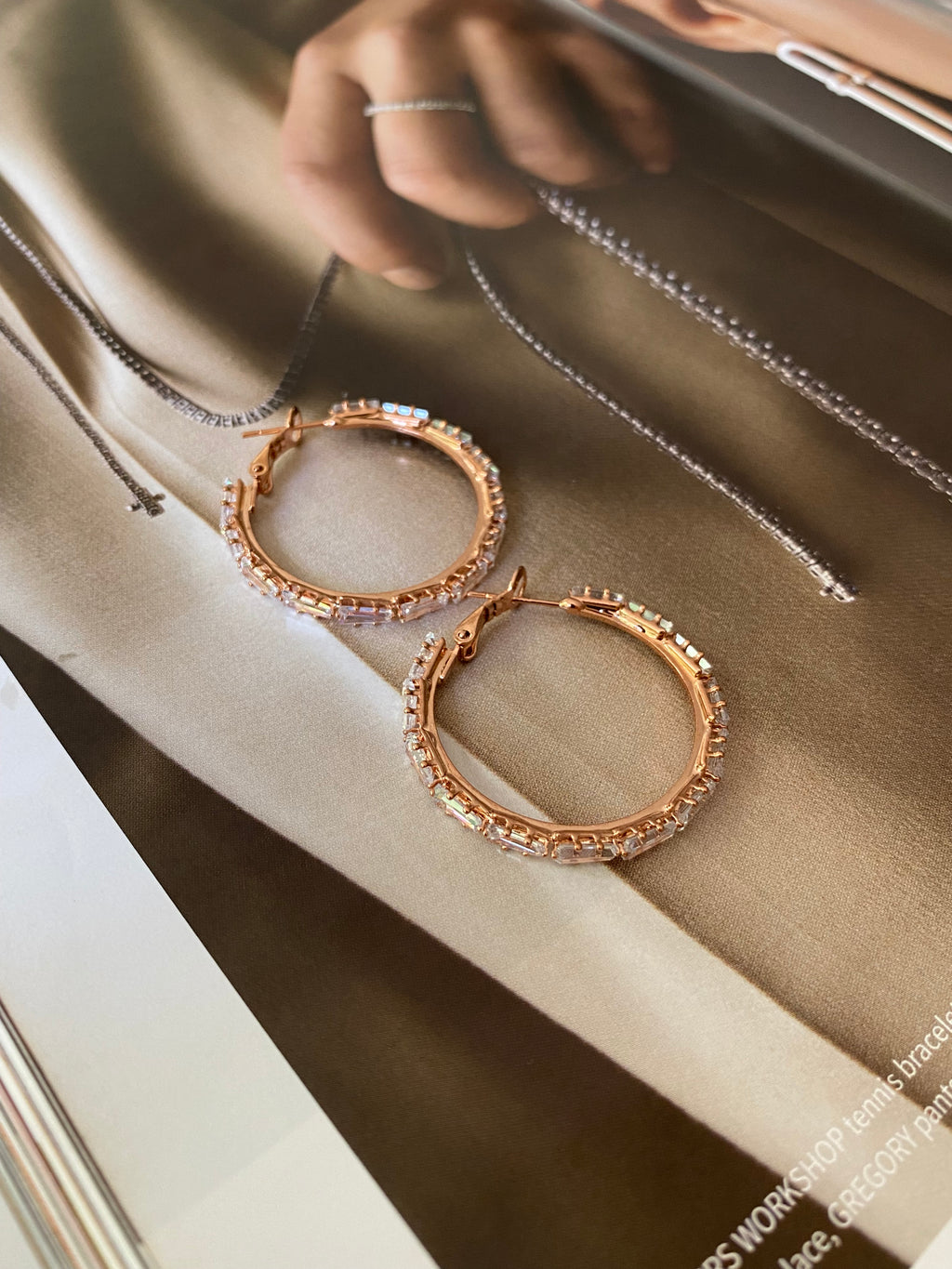 AUR119F22 (3 colours)