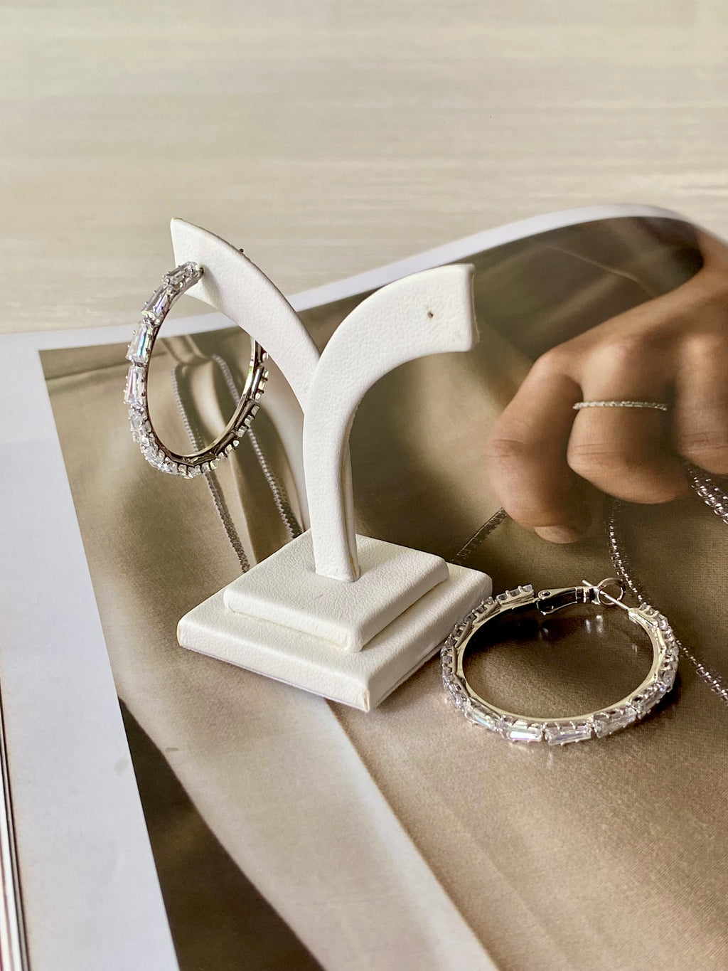 AUR119F22 (3 colours)