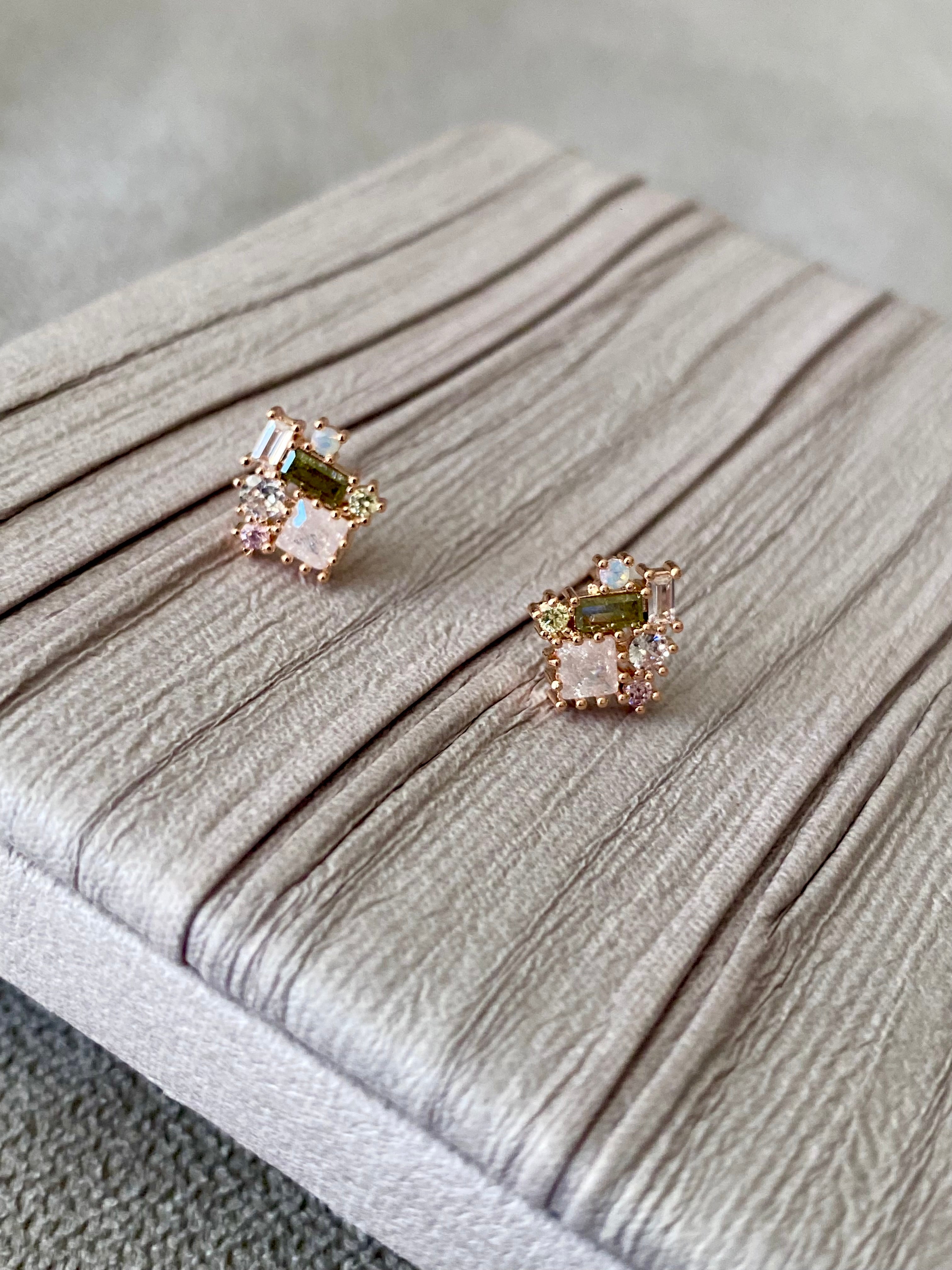 AUR95F12 (2 colours)