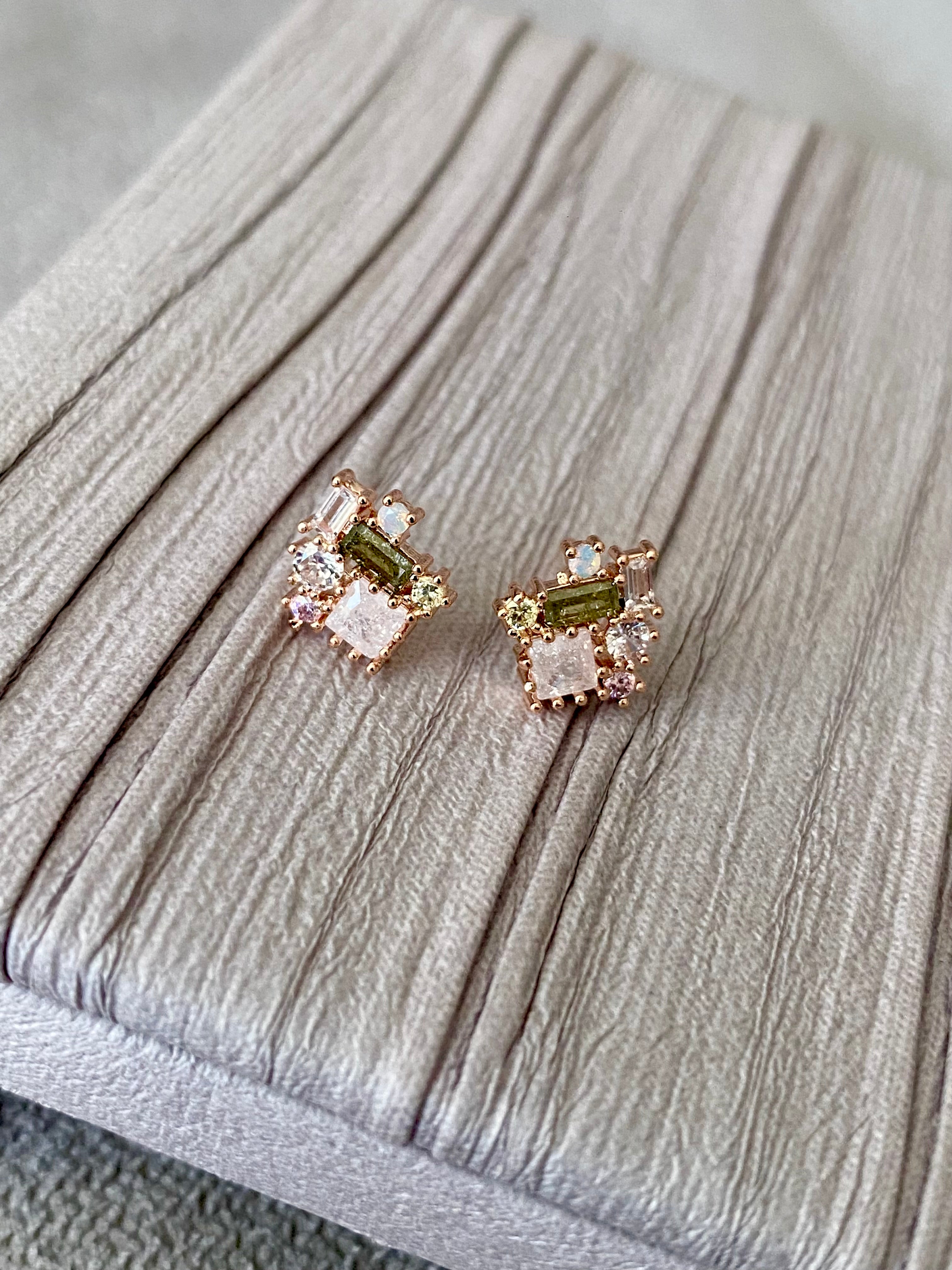 AUR95F12 (2 colours)