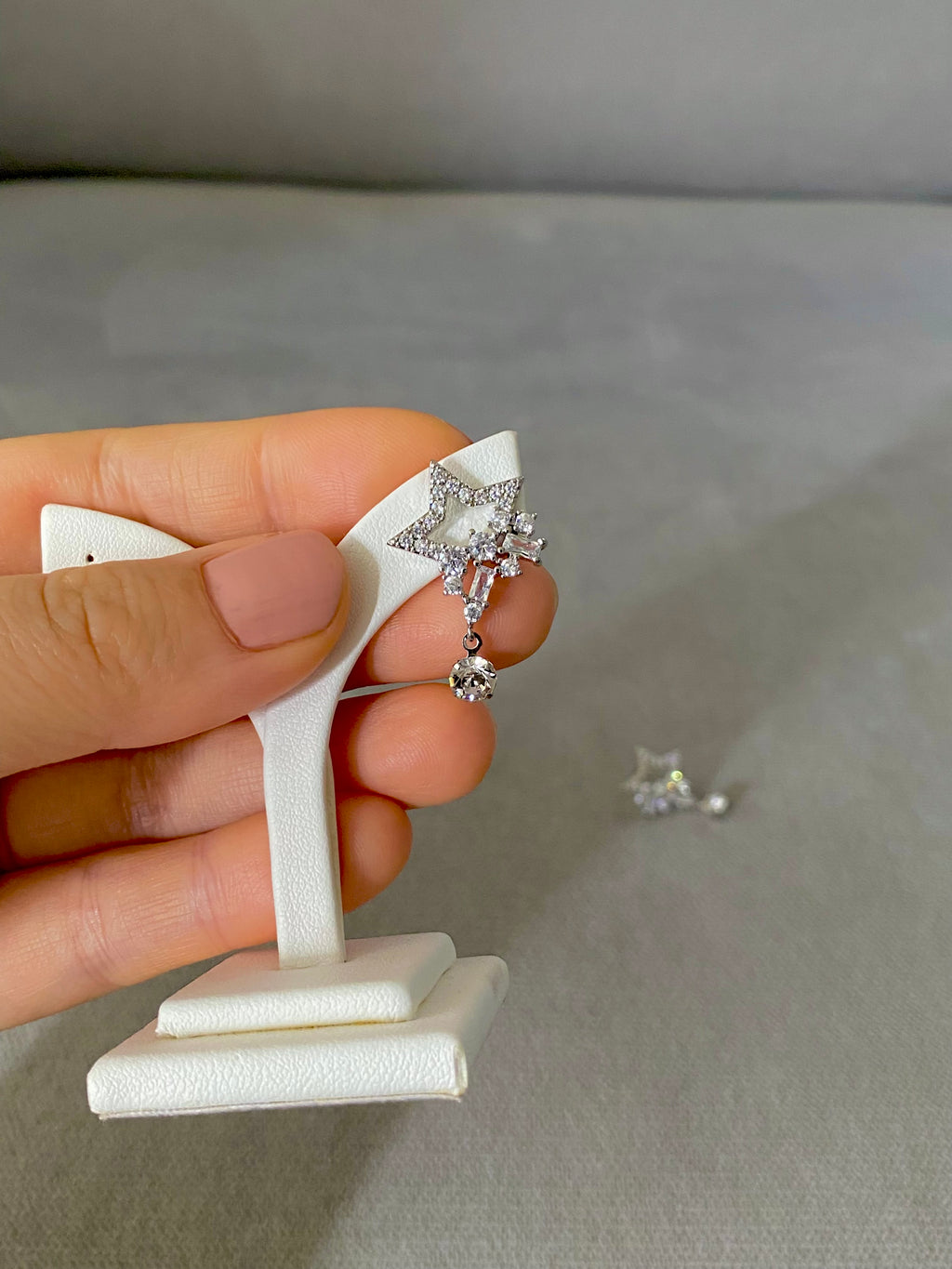 SHA204H12 (2 colours)