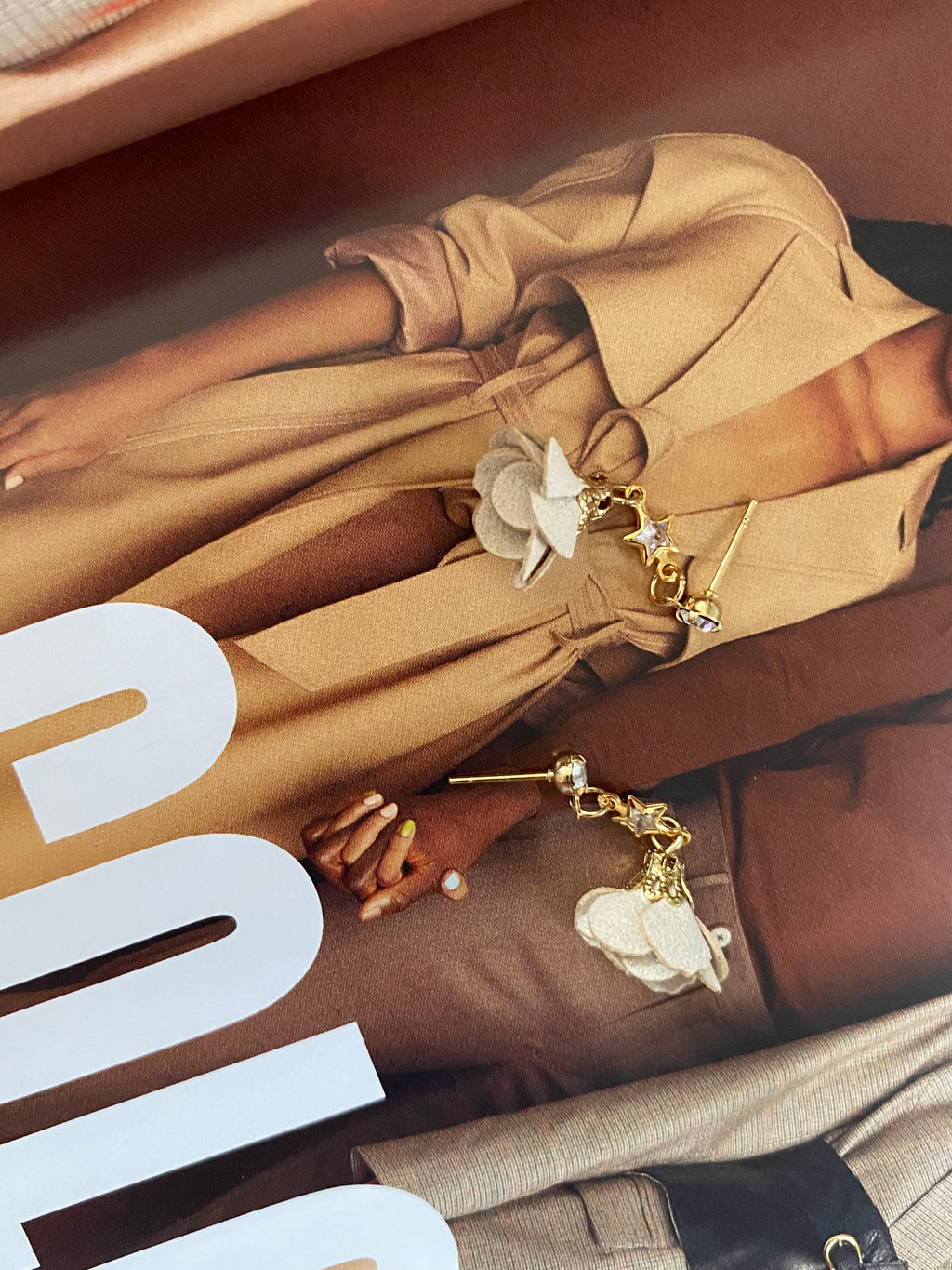 MIR52F12 (2 colours)