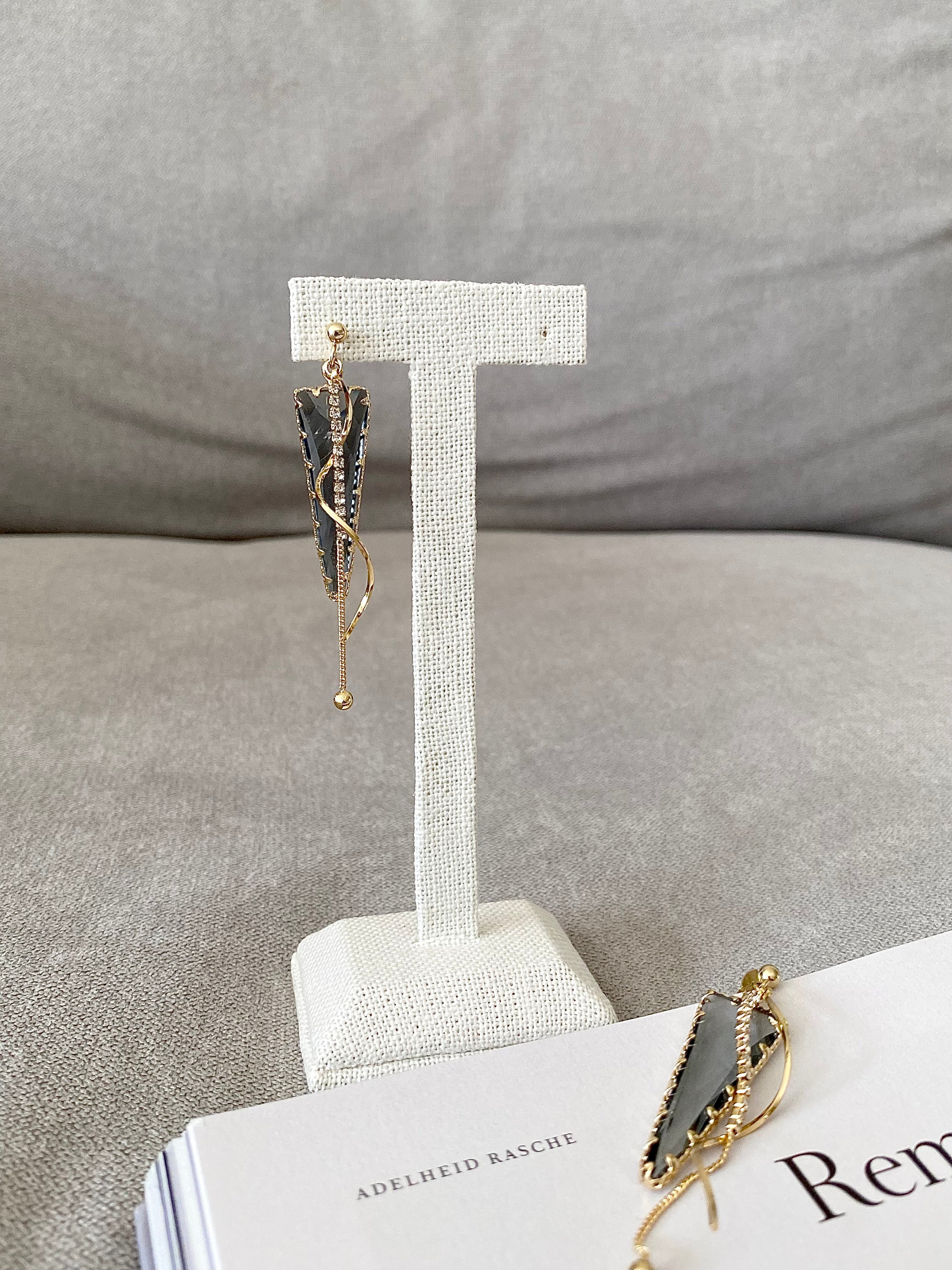 AUR105F15 (3 colours)