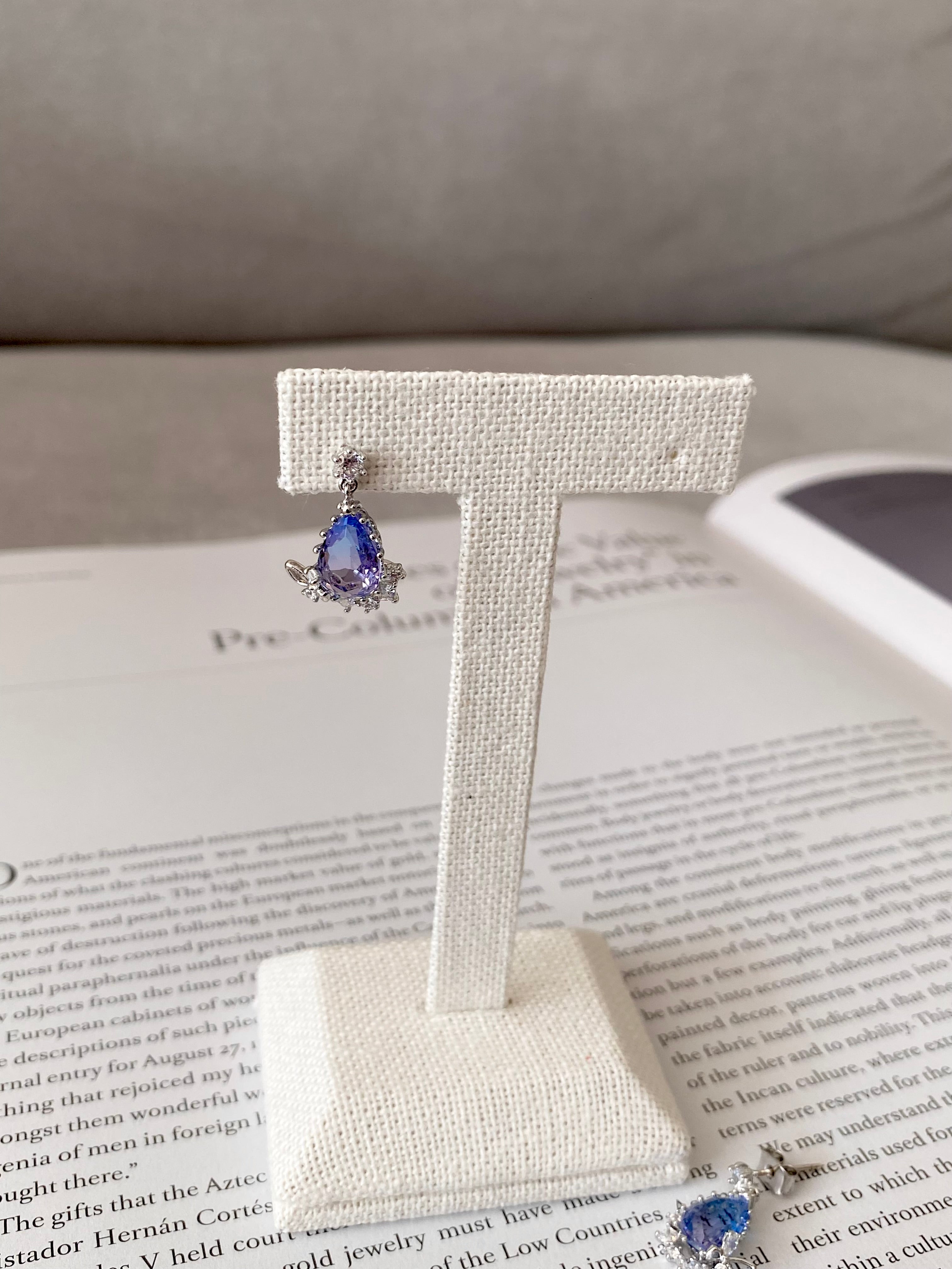 AUR100H17 (3 colours)