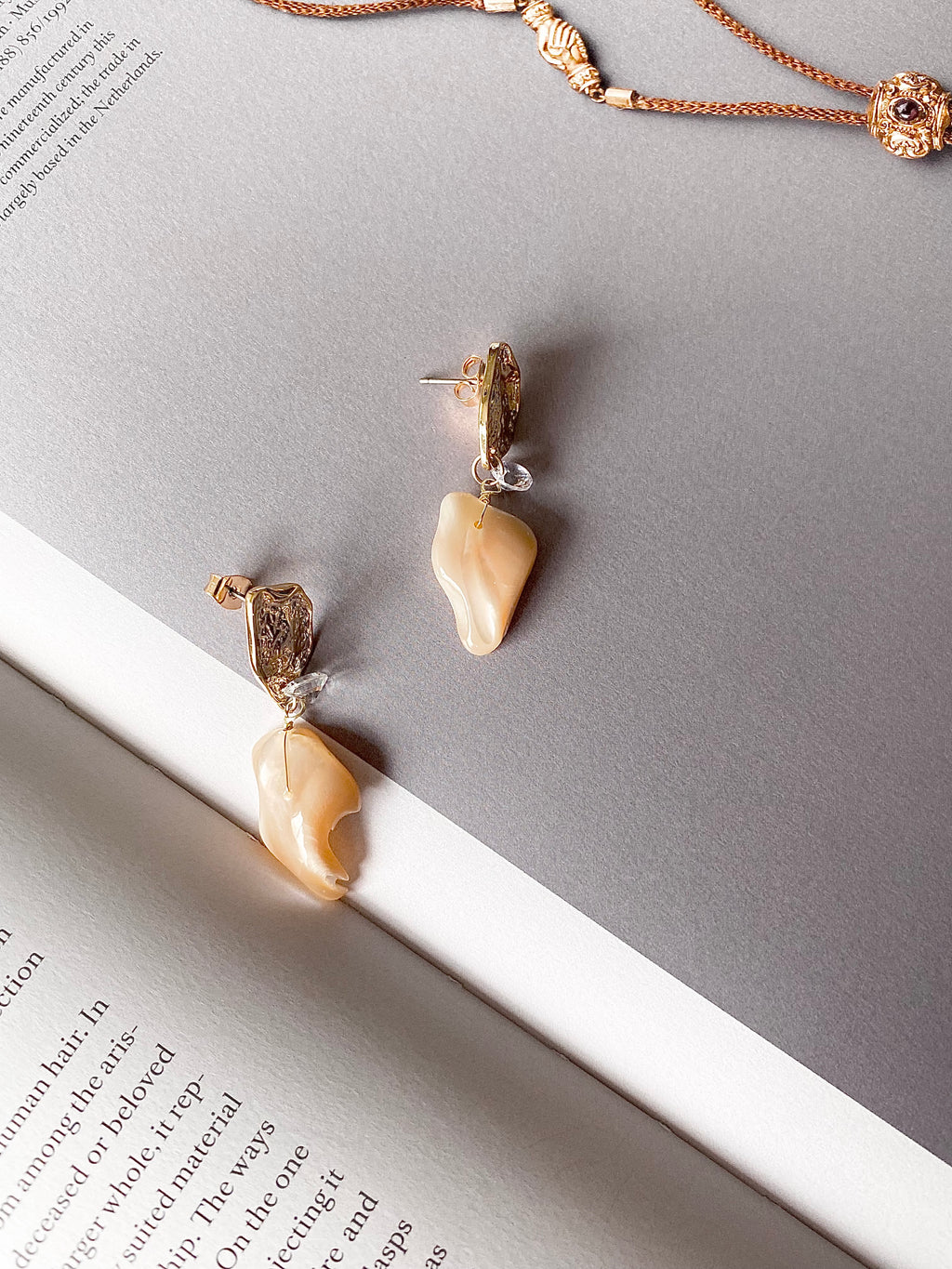 LOR57F13 (2 colours)