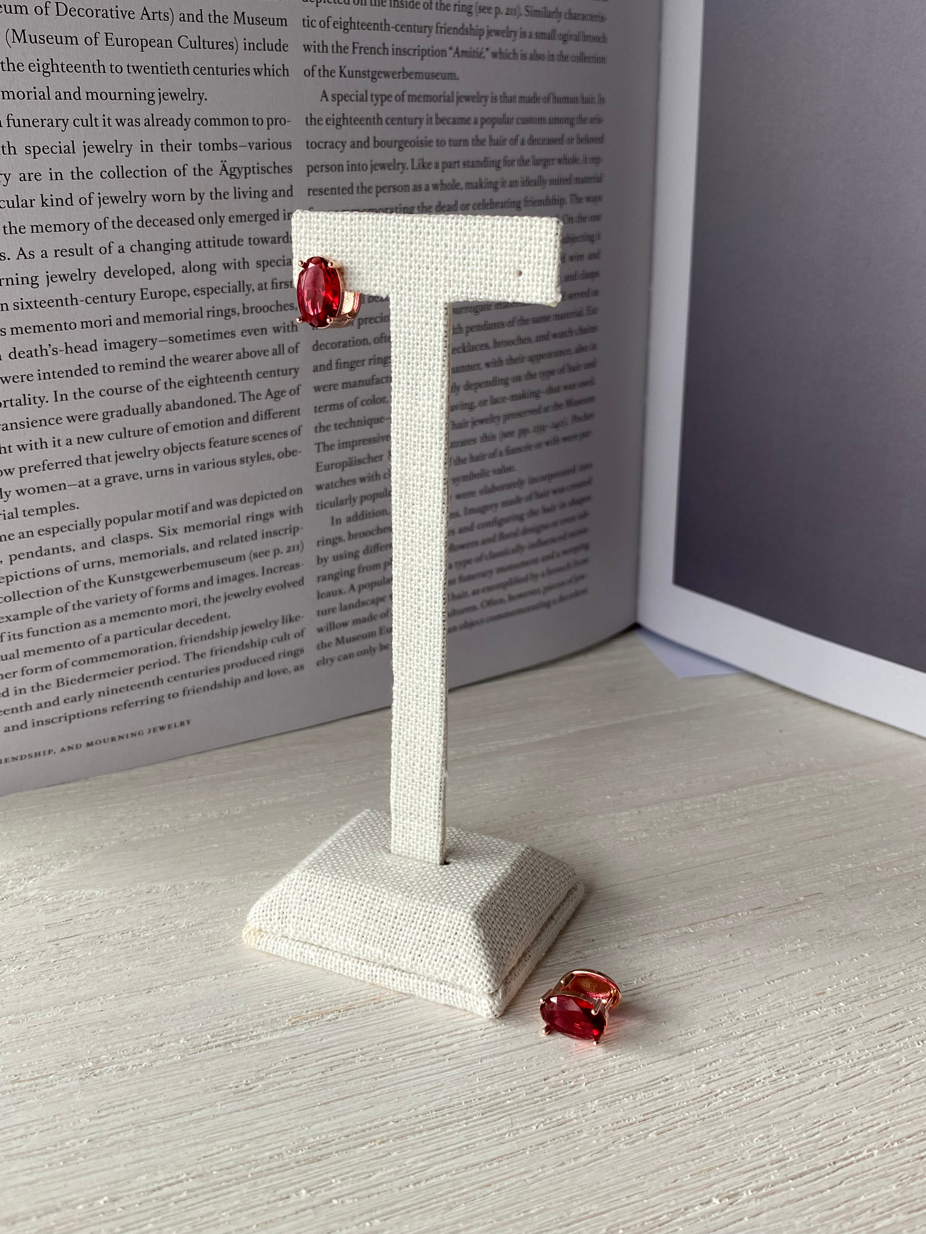 AUR97F15 (2 colours)