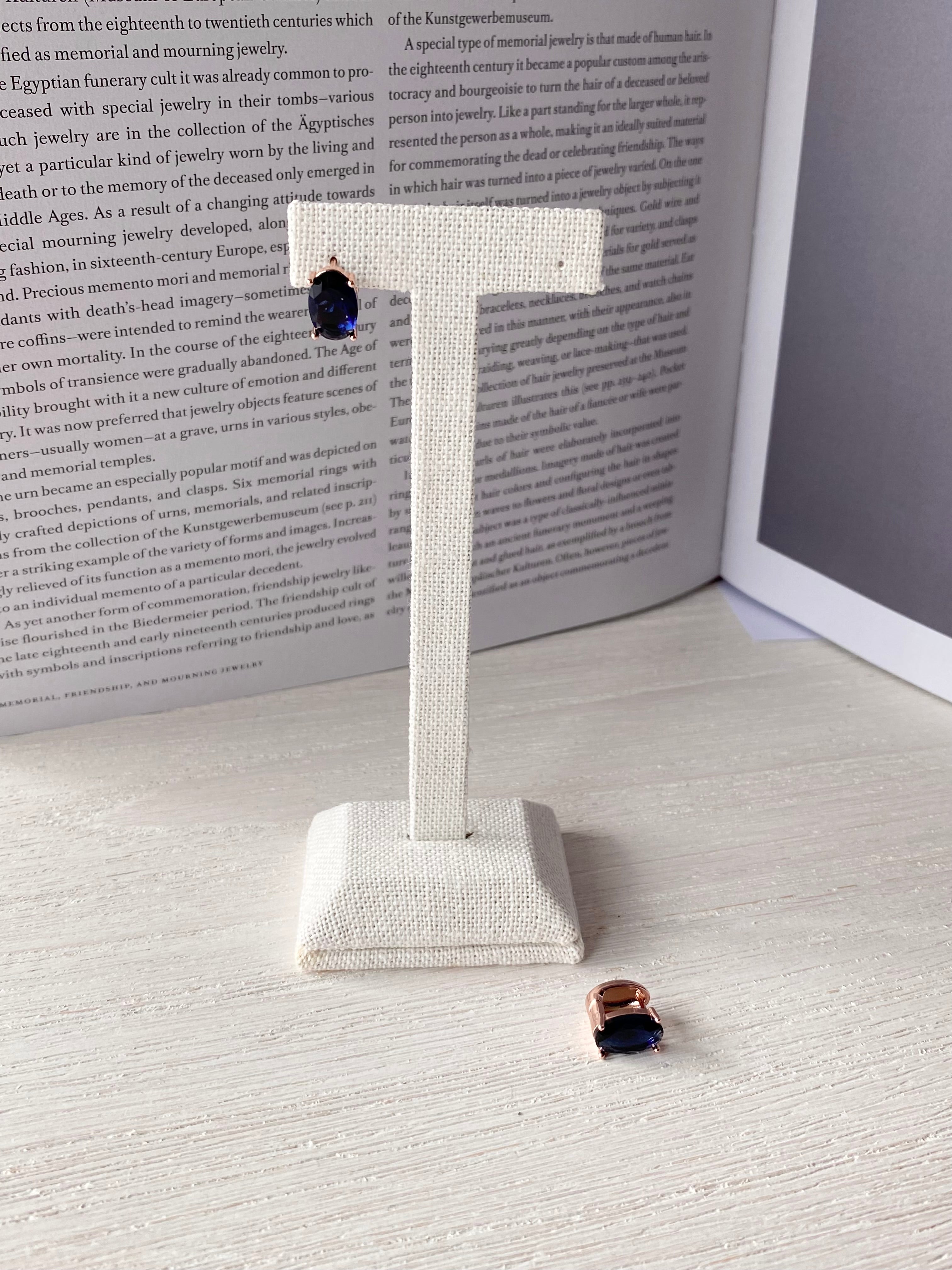 AUR97F15 (2 colours)