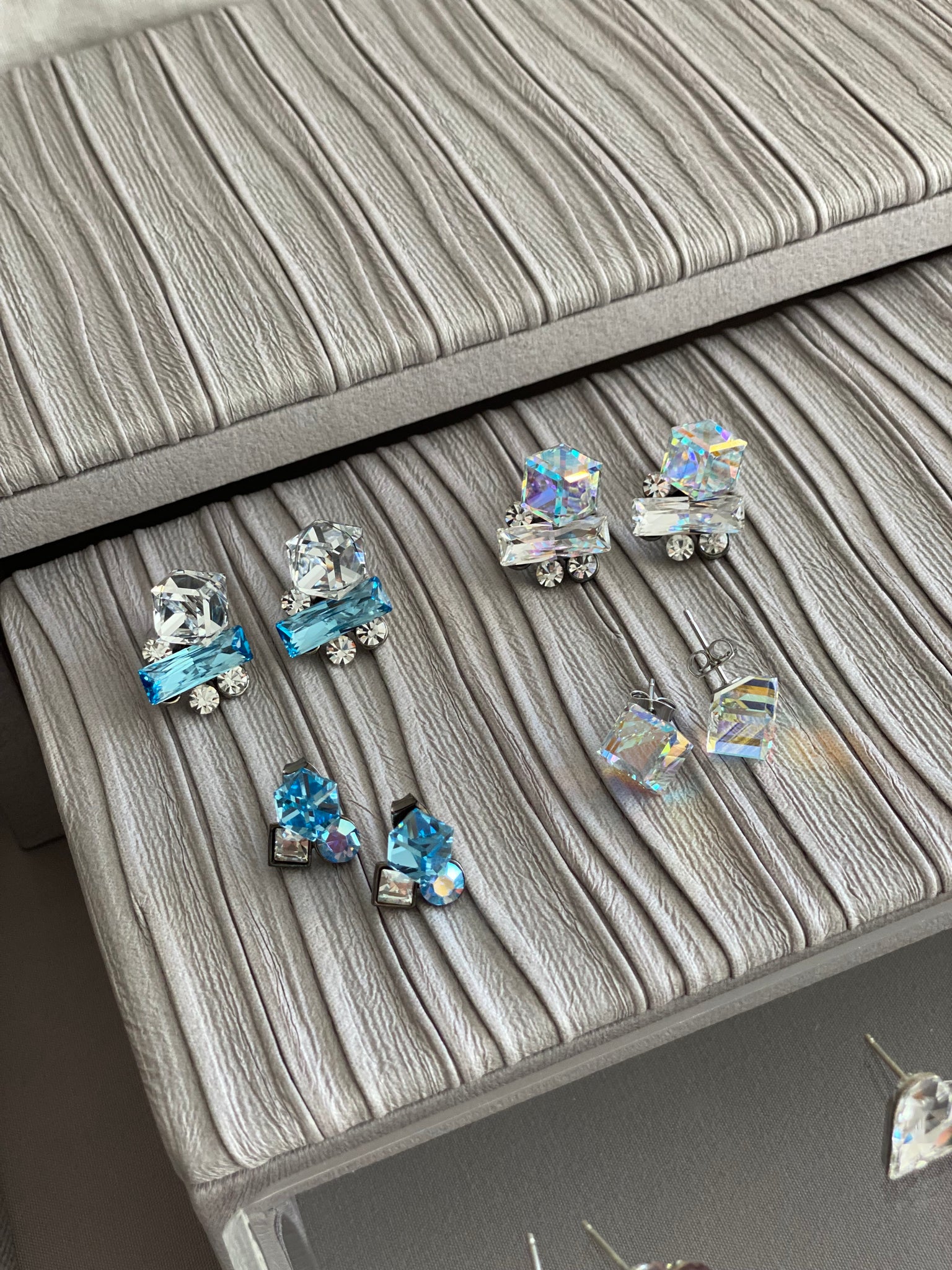 Swarovski N27
