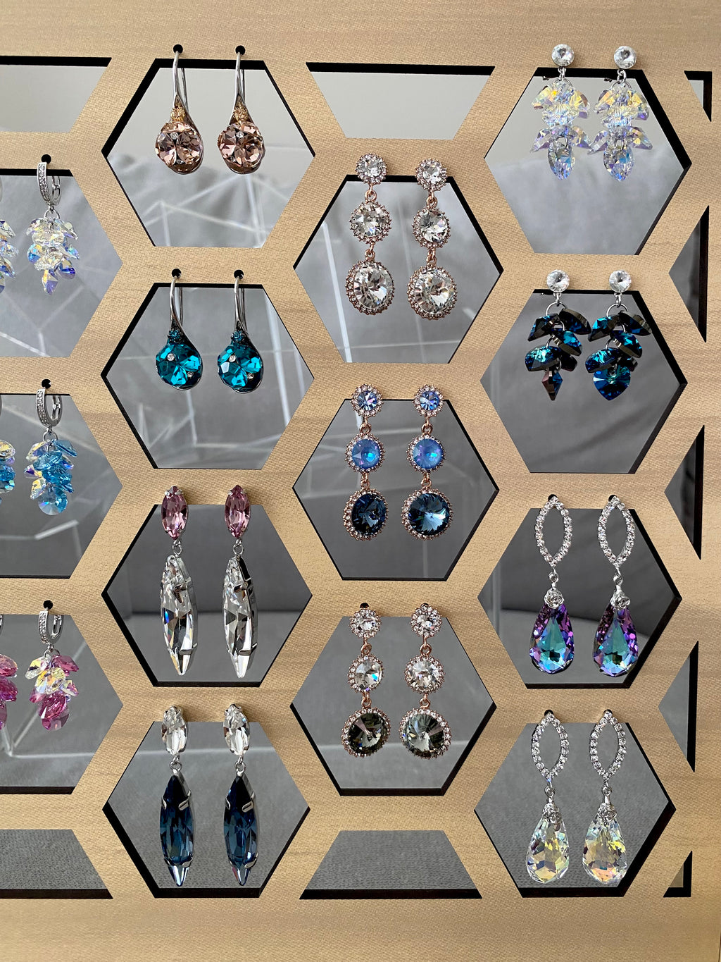 Display 21