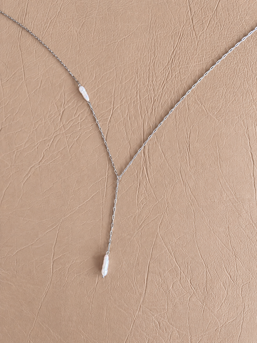 Neila Falling Light — Freshwater Biwa Pearl Y Necklace - NEI04N