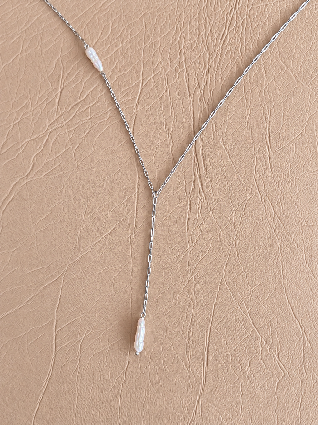 Neila Falling Light — Freshwater Biwa Pearl Y Necklace - NEI04N