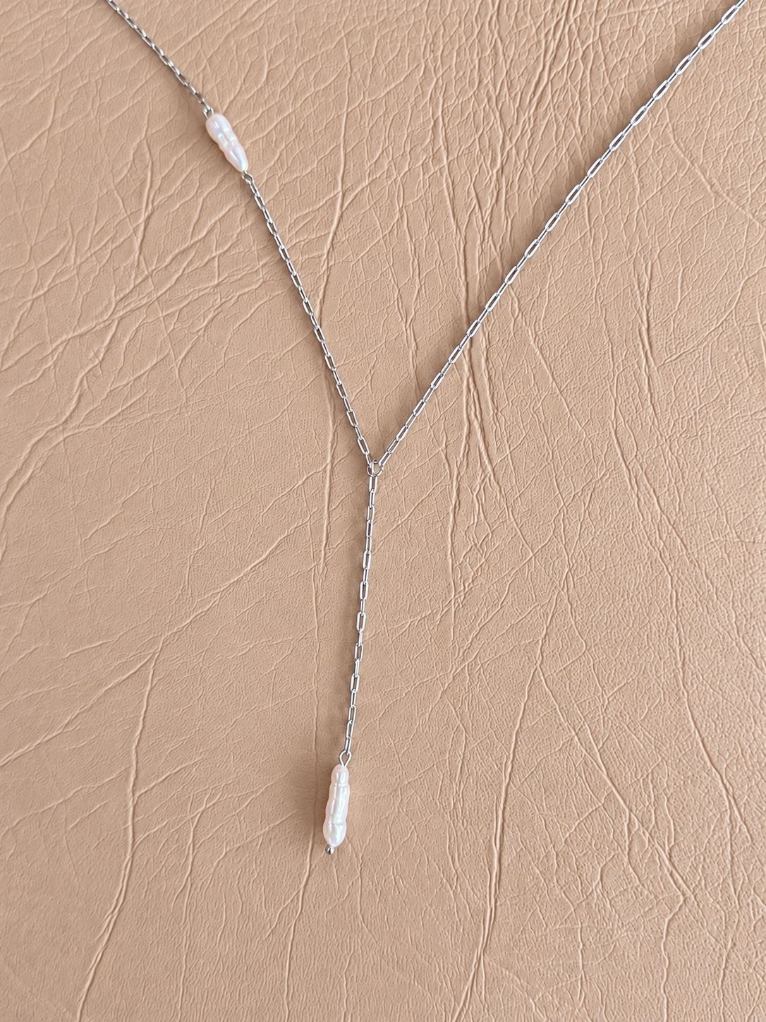 Neila Falling Light — Freshwater Biwa Pearl Y Necklace - NEI04N