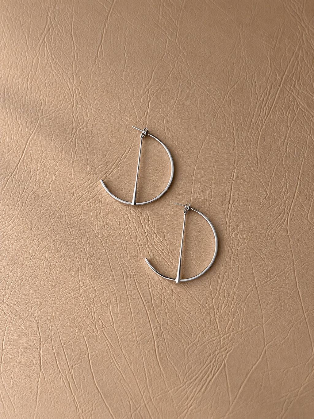 Geometric Open Hoop Earrings - ARE11