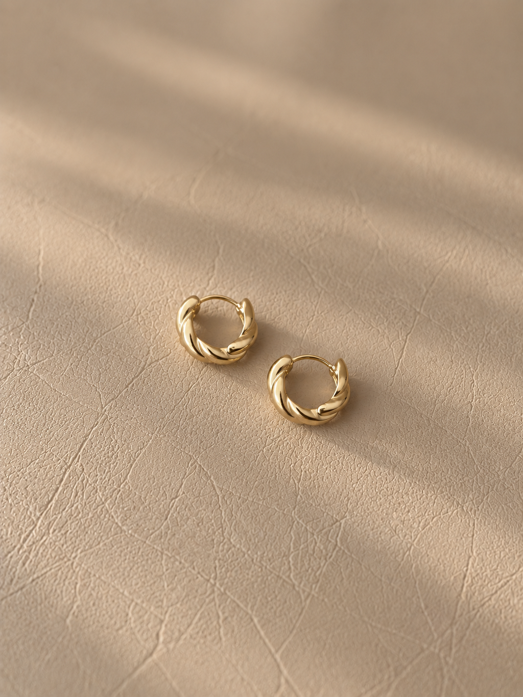 Twist Hoops - SOR53
