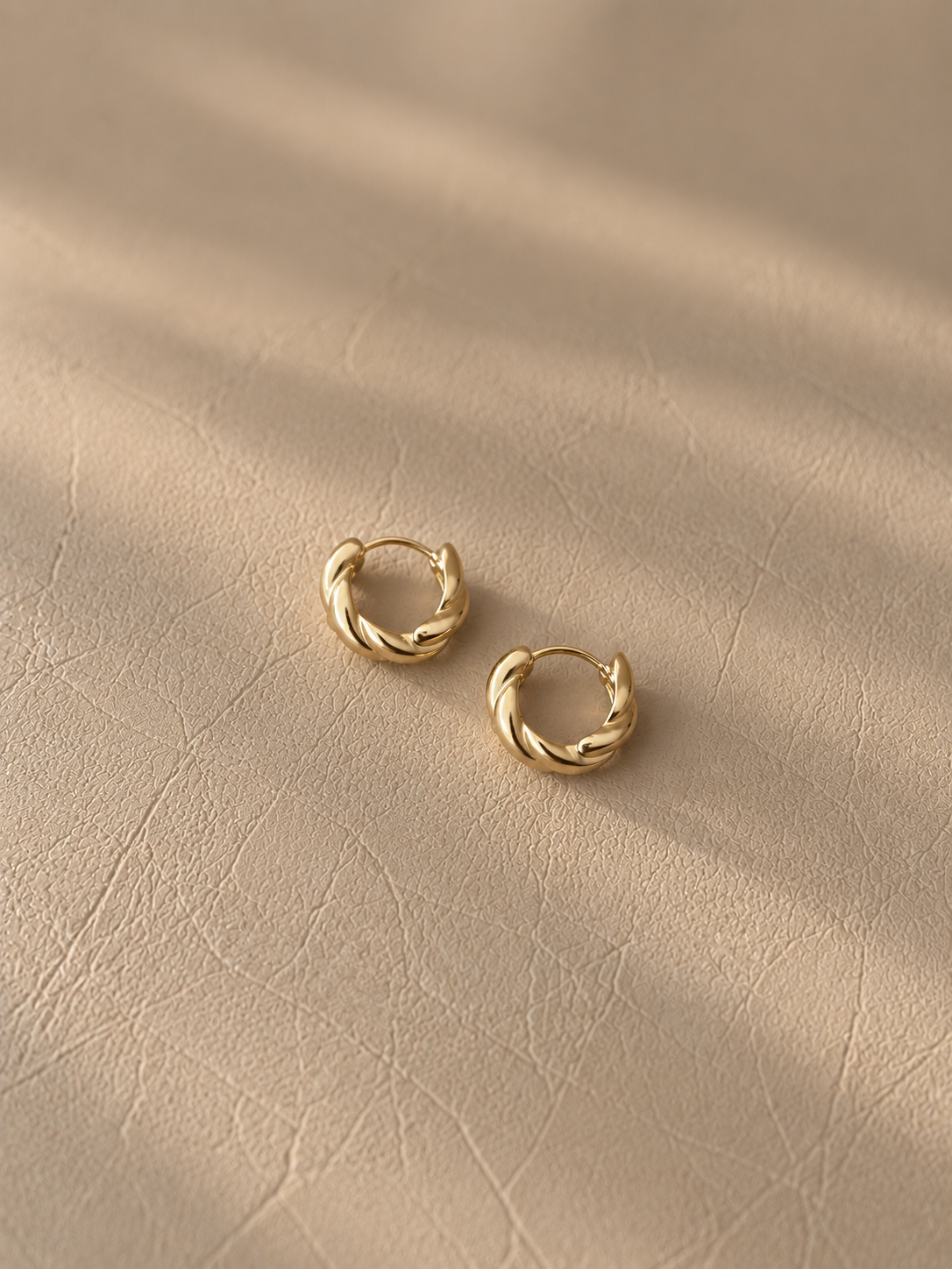 Twist Hoops - SOR53