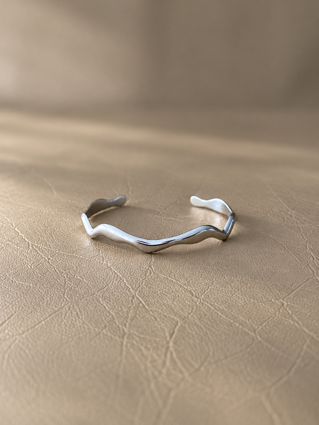 Sculpted Wave Cuff Bangle - SOR61B
